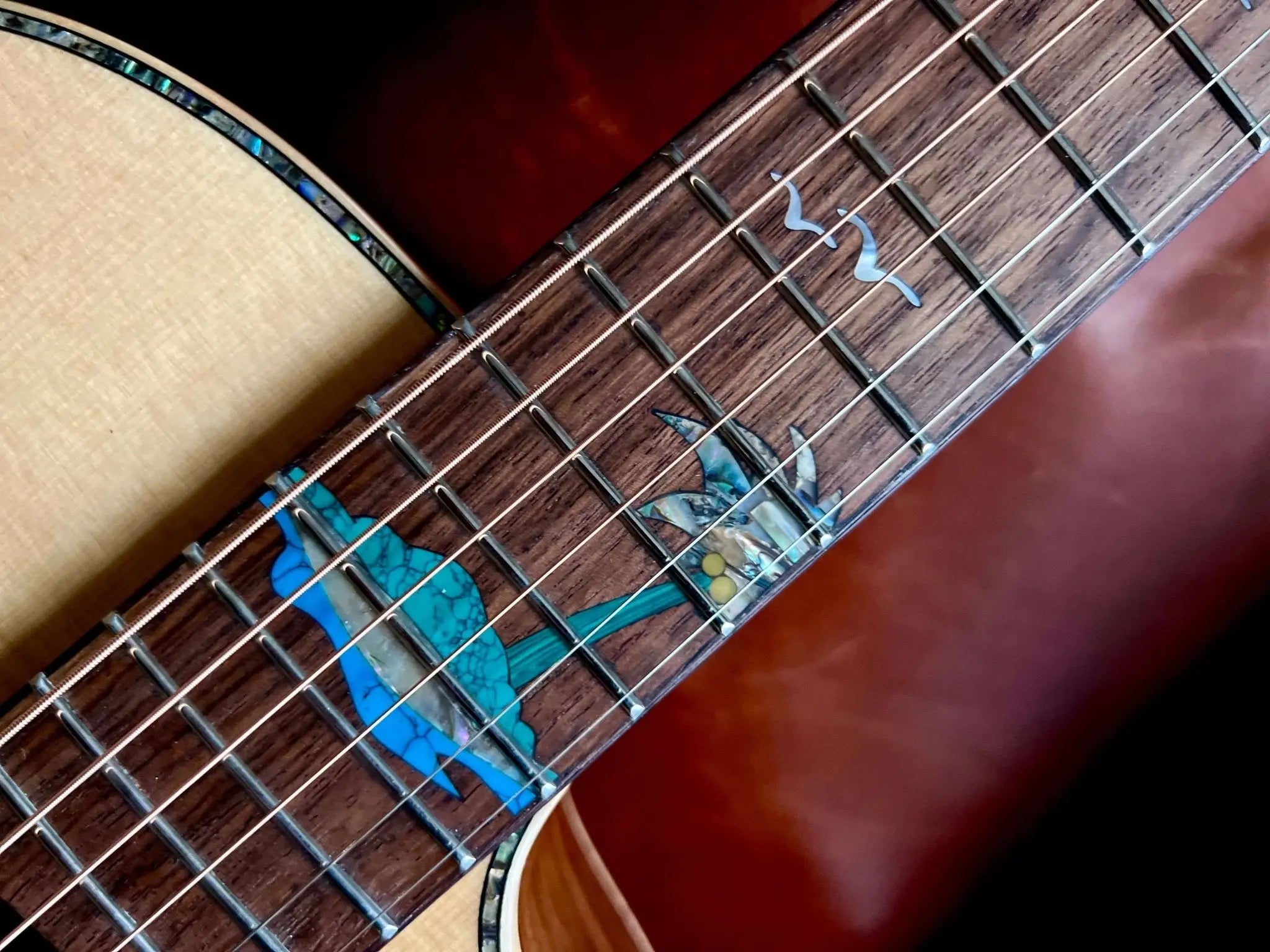 Washburn Bella Tono ALLURE SC56S - Natural Electro Acoustic Guitar - Richards Guitars Of Stratford Upon Avon