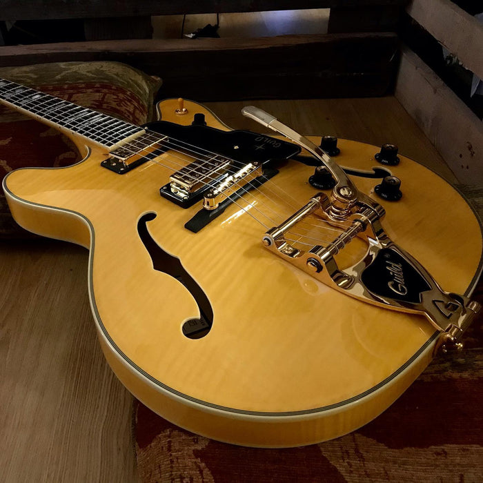 Guild Starefire VI - First Sighting in Nearly 12 months!! - Richards Guitars Of Stratford Upon Avon