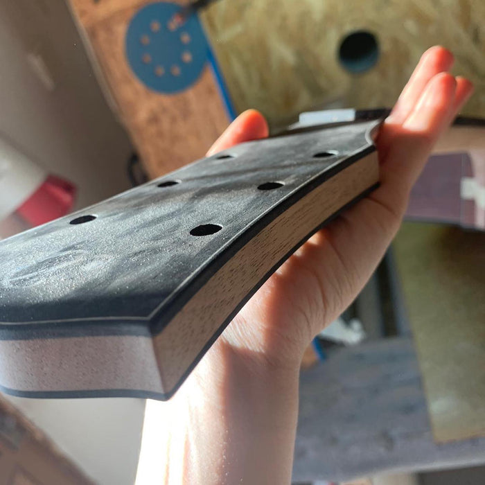 Nothing in the world - Richards Guitars Of Stratford Upon Avon