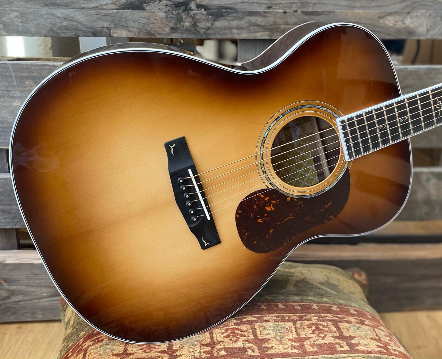The Cort Gold O8 Sets New Standards - Your Next Step Up From Faith, Taylor & Martin At The Price - Richards Guitars Of Stratford Upon Avon