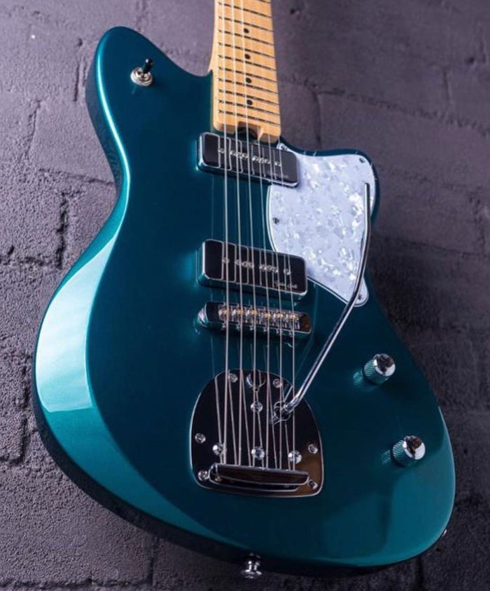 The Gordon Smith Gatsby Is Here! - Richards Guitars Of Stratford Upon Avon