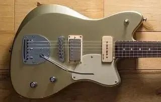 The Wonderful NEW Gordon Smith Gatsby H P90 Model In Goldtop! - Richards Guitars Of Stratford Upon Avon