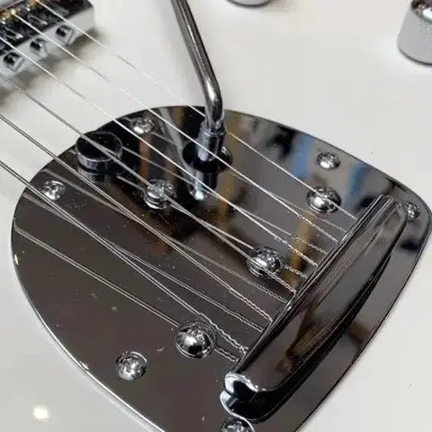 Wow - Gordon Smith Gatsby Locking Trem & Roller Nut is BRILLIANT! - Richards Guitars Of Stratford Upon Avon