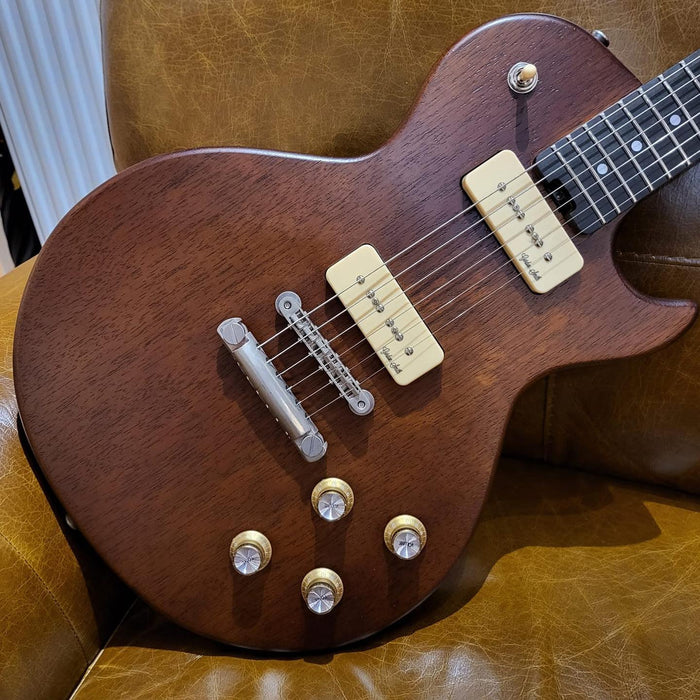 Wow!  This STUNNING Gordon Smith GS2 Custom Just Arrived In (& Available!) - Richards Guitars Of Stratford Upon Avon