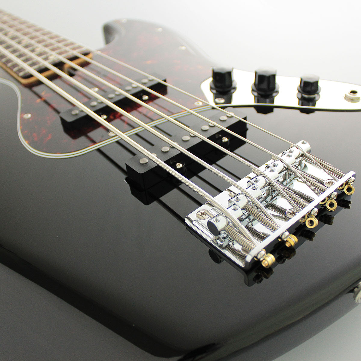 FGN Guitars Neoclassic JB 100R Alder 5 String BK, Bass Guitar for sale at Richards Guitars.