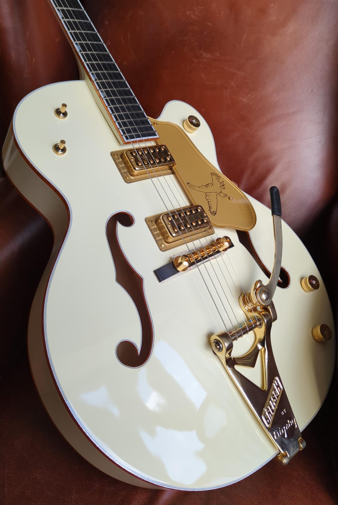 Gretsch White Falcon - AAAA condition, as new (Used), for sale at Richards Guitars.