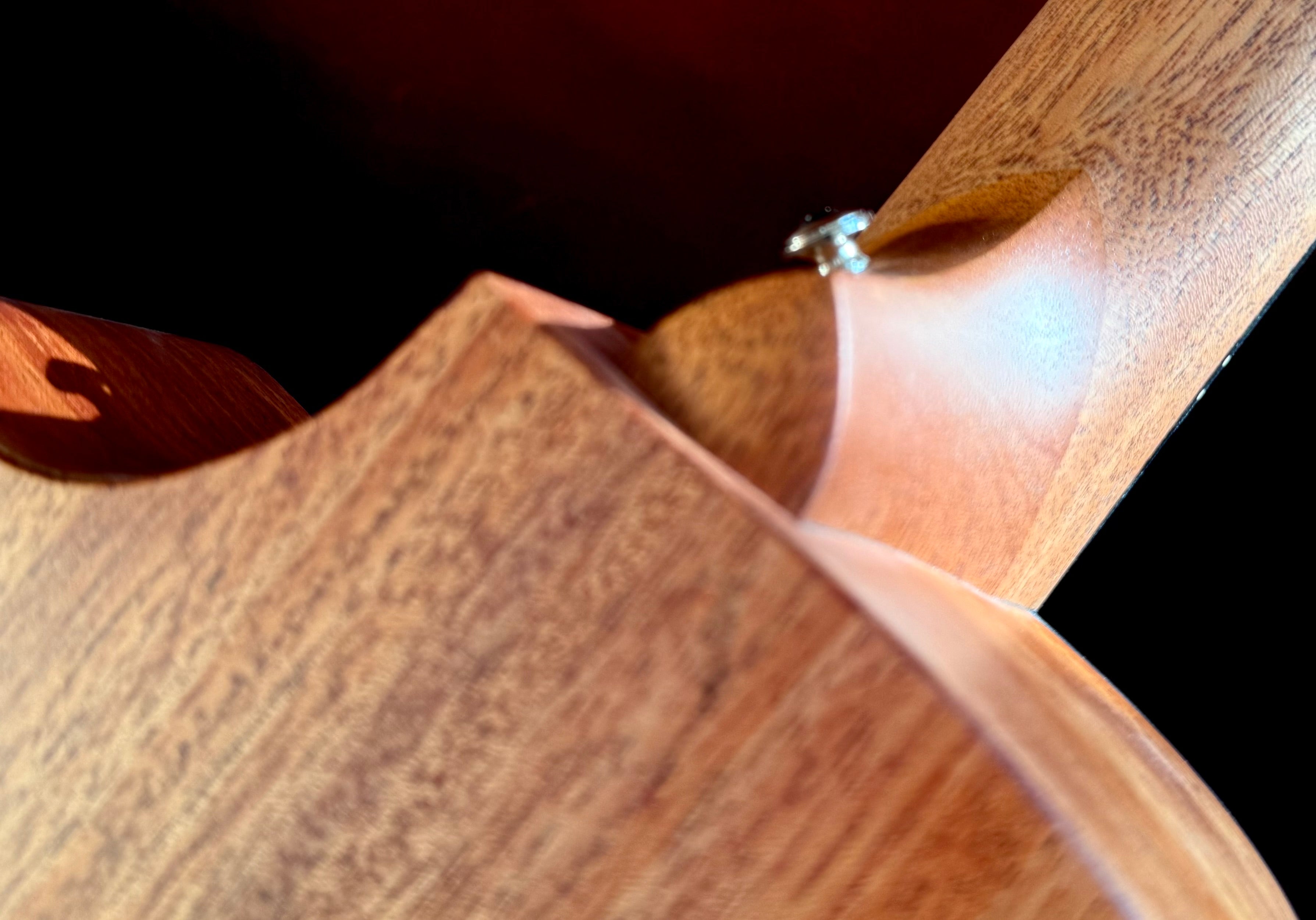 Furch Pioneer CM: Western red cedar top with African mahogany back and sides (Furch Mini / Travel Guitar)