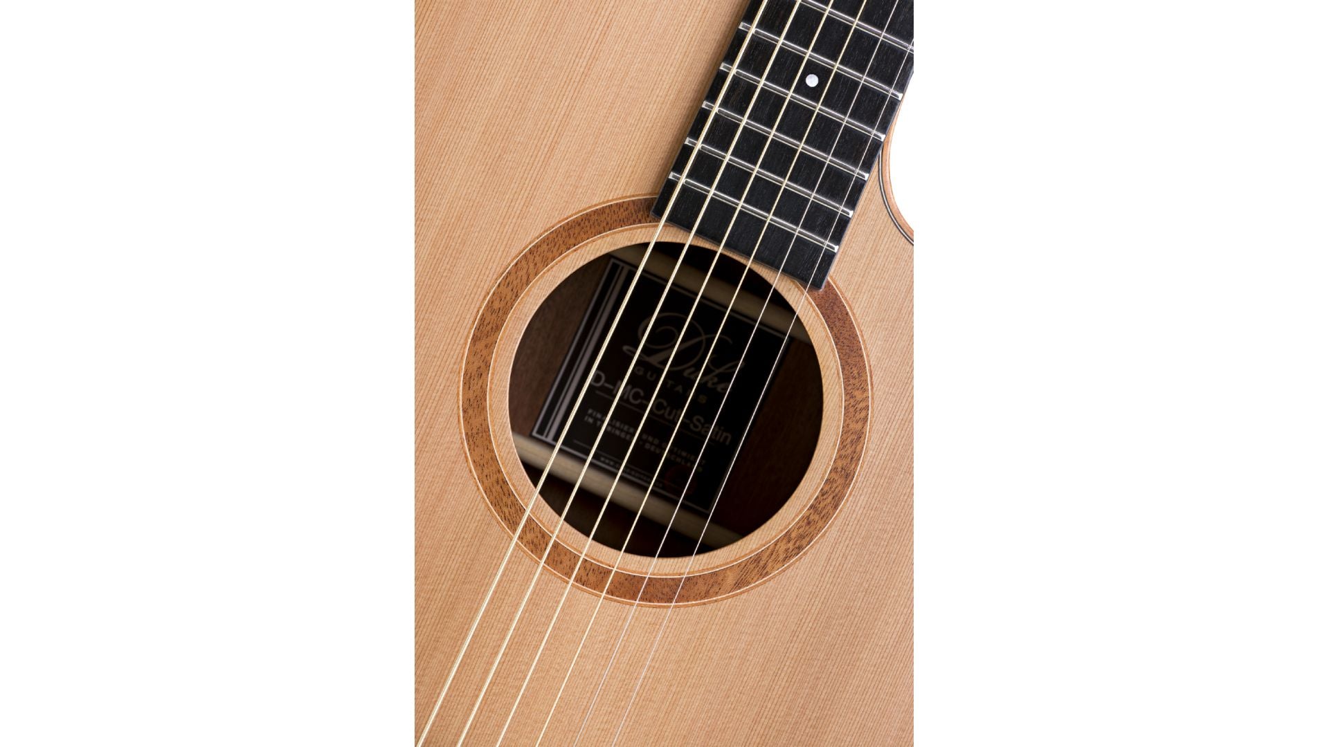 Duke D-MC-Cut-Satin-Trio VT Electro Acoustic Guitar (Inc Deluxe Gigbag)