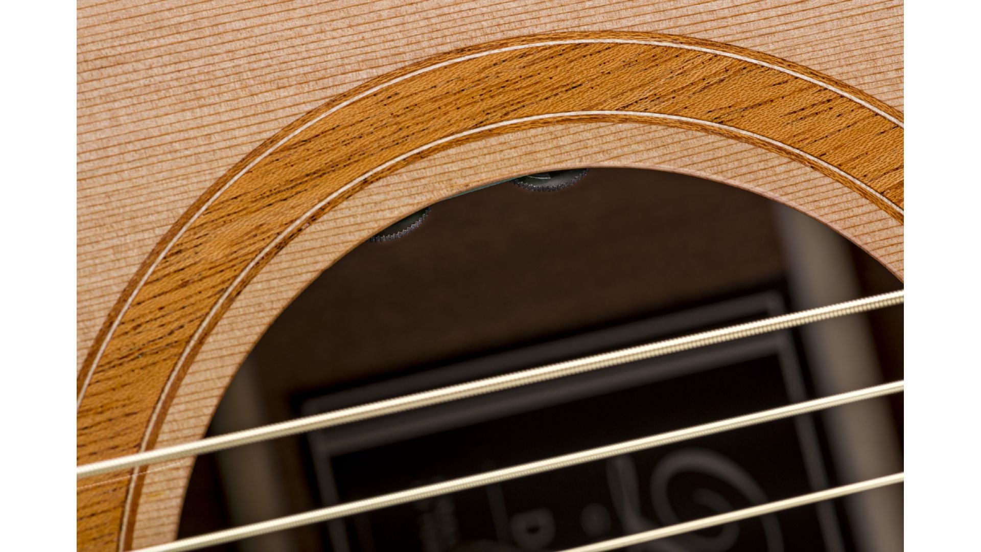 Duke D-MC-Cut-Satin-Trio VT Electro Acoustic Guitar (Inc Deluxe Gigbag)