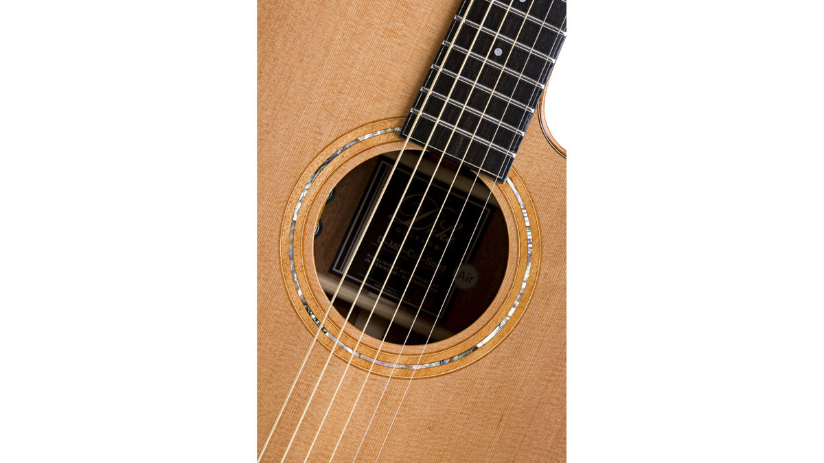 Duke D-MC-Cut-Solid-Air Electro Acoustic Guitar (Inc Deluxe Gigbag)