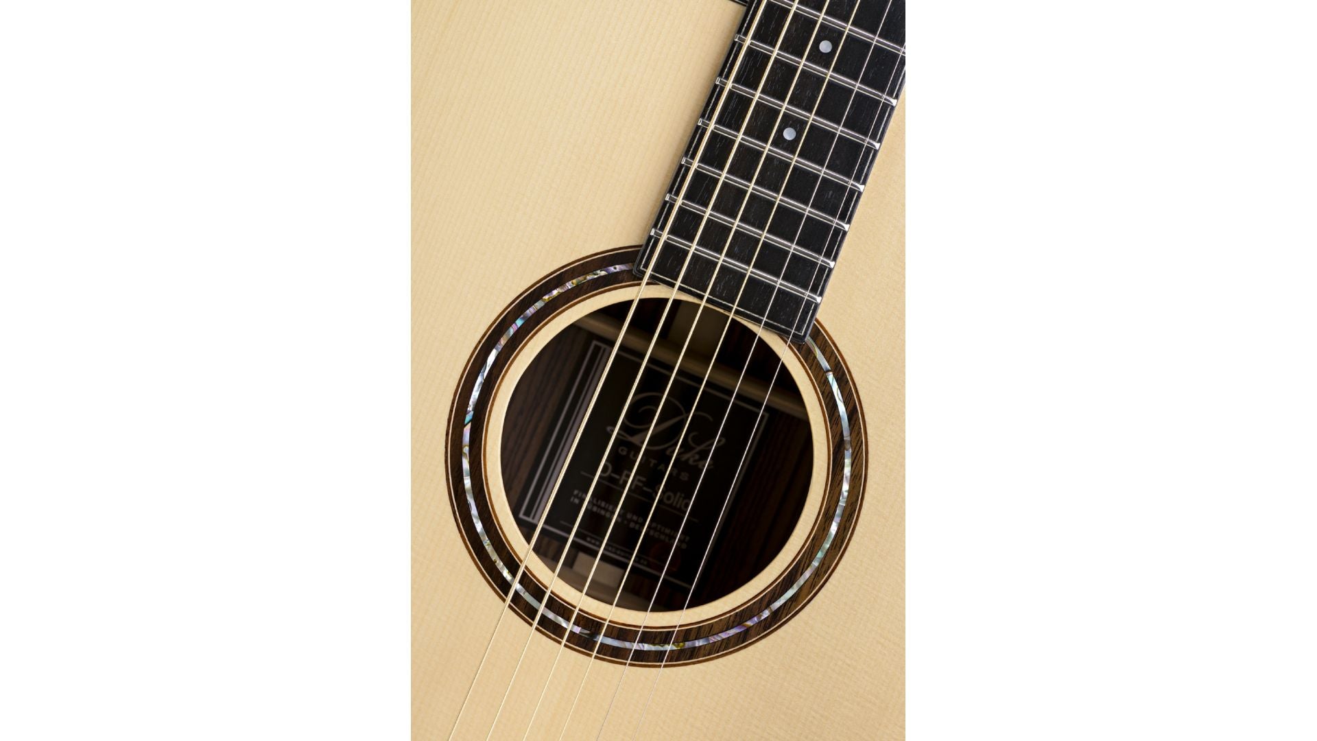 Duke D-PF Solid Acoustic Guitar (Inc Deluxe Gigbag)