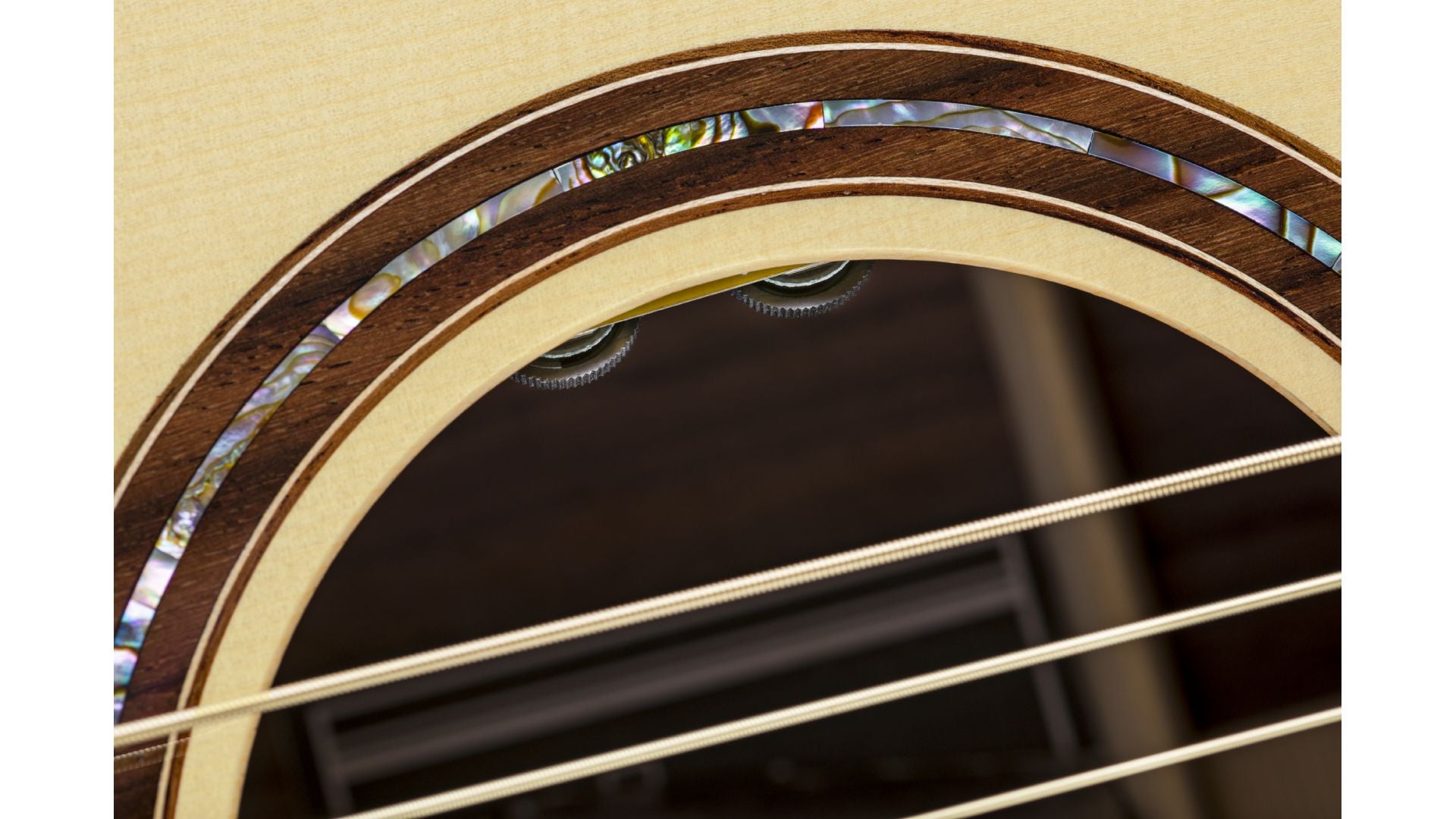 Duke D-PF Cutaway Solid Air Electro Acoustic Guitar (Inc Deluxe Gigbag)