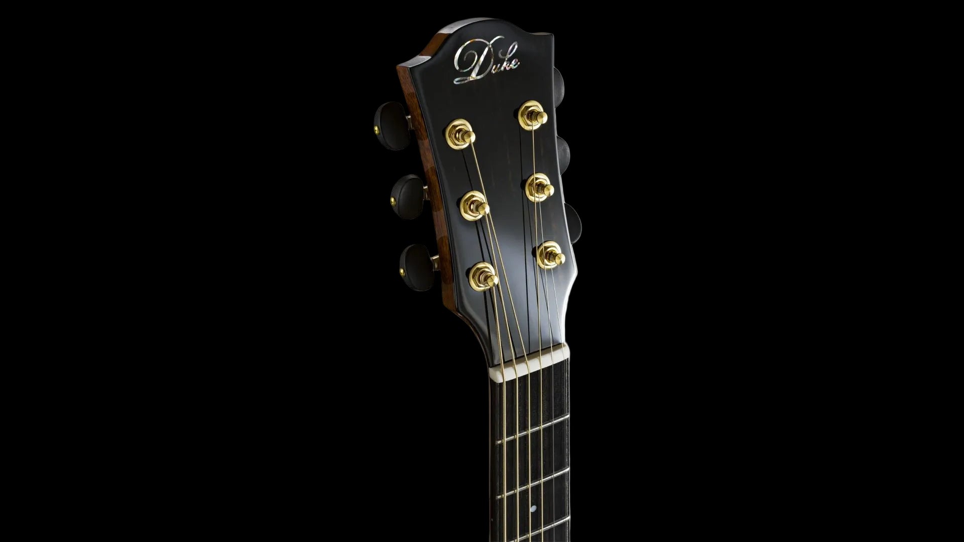 Duke GA-MC-Cut-Solid-Air Electro Acoustic Guitar (Inc. Deluxe Gigbag)