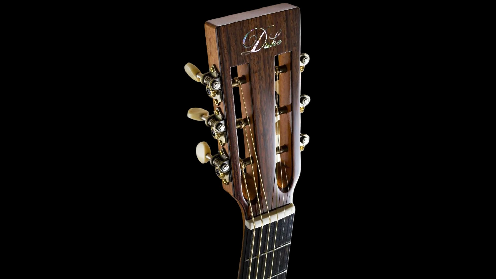 Duke OM-PF Acoustic Guitar (Inc Deluxe Gigbag)