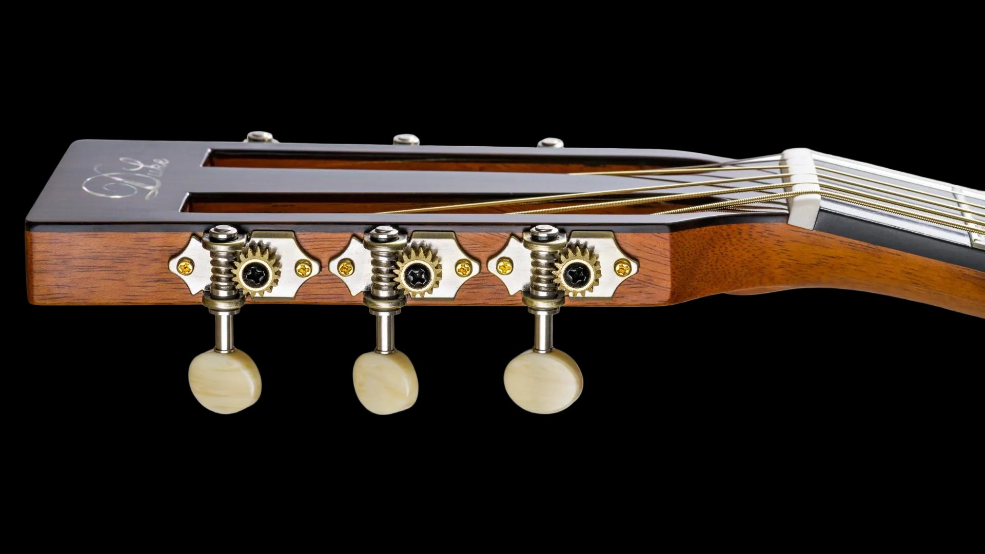Duke OM-PF-Solid Acoustic Guitar (Inc Deluxe Gigbag)