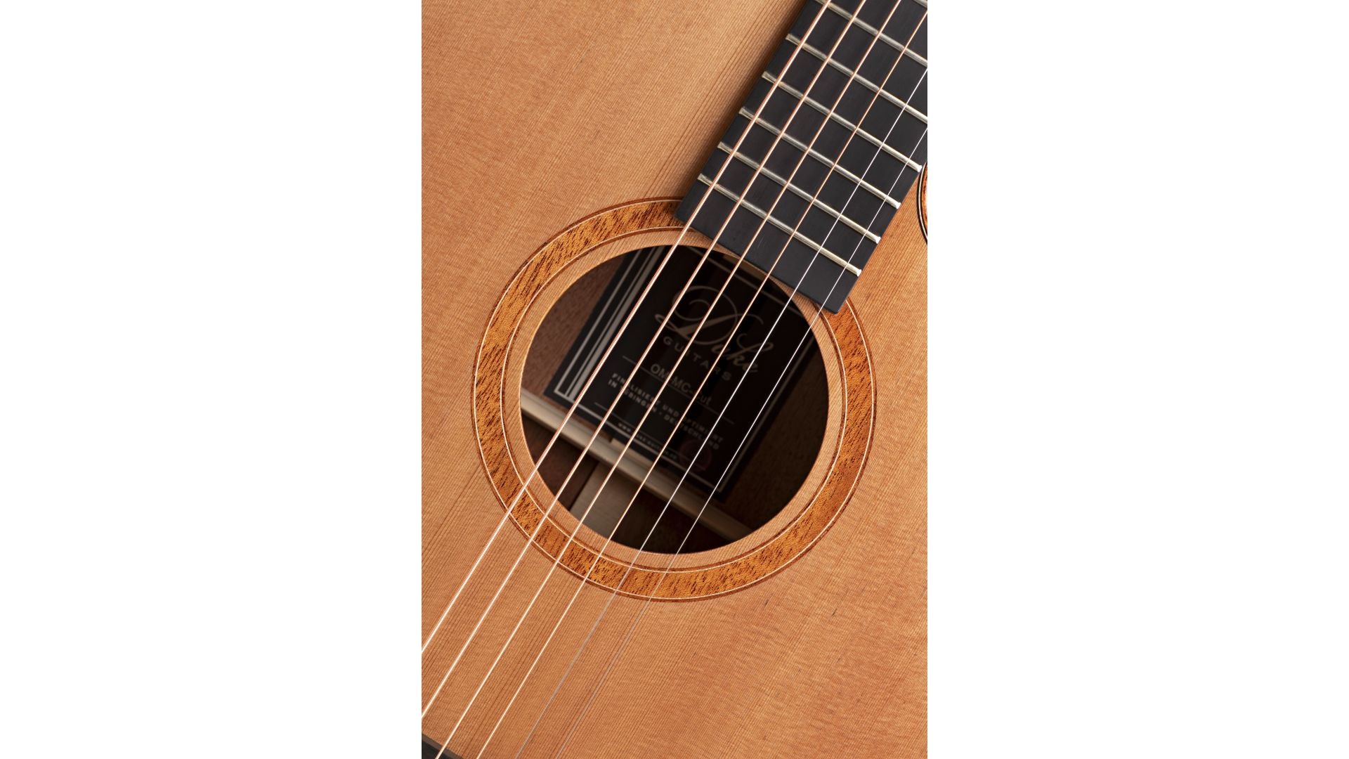 Duke OM-MC-Cut Acoustic Guitar (Inc Deluxe Gigbag)