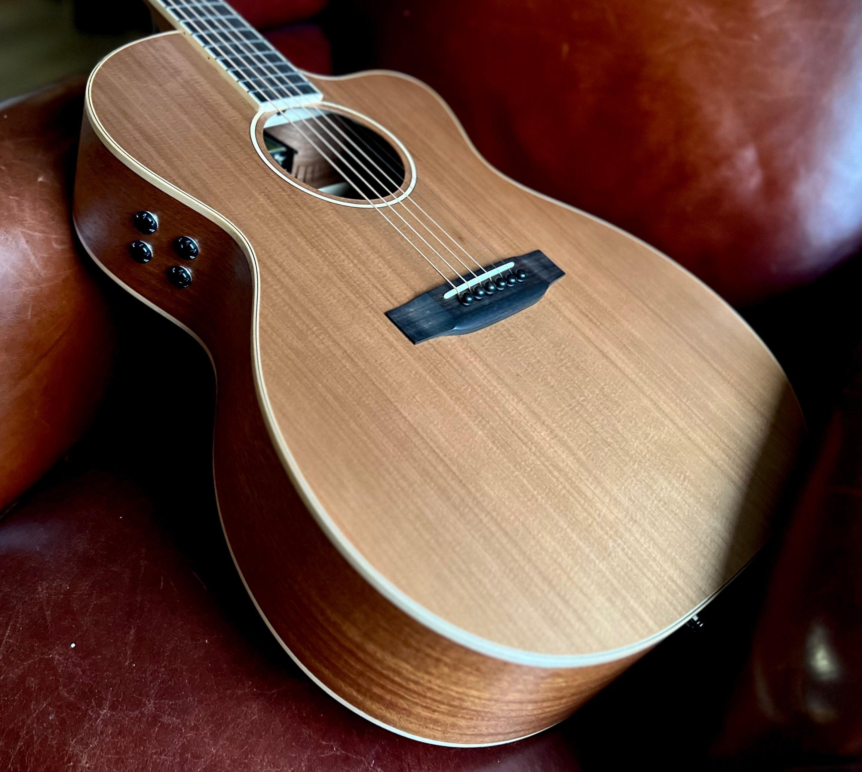 Electro Acoustic Guitar - Auden Neo Chester Cutaway.