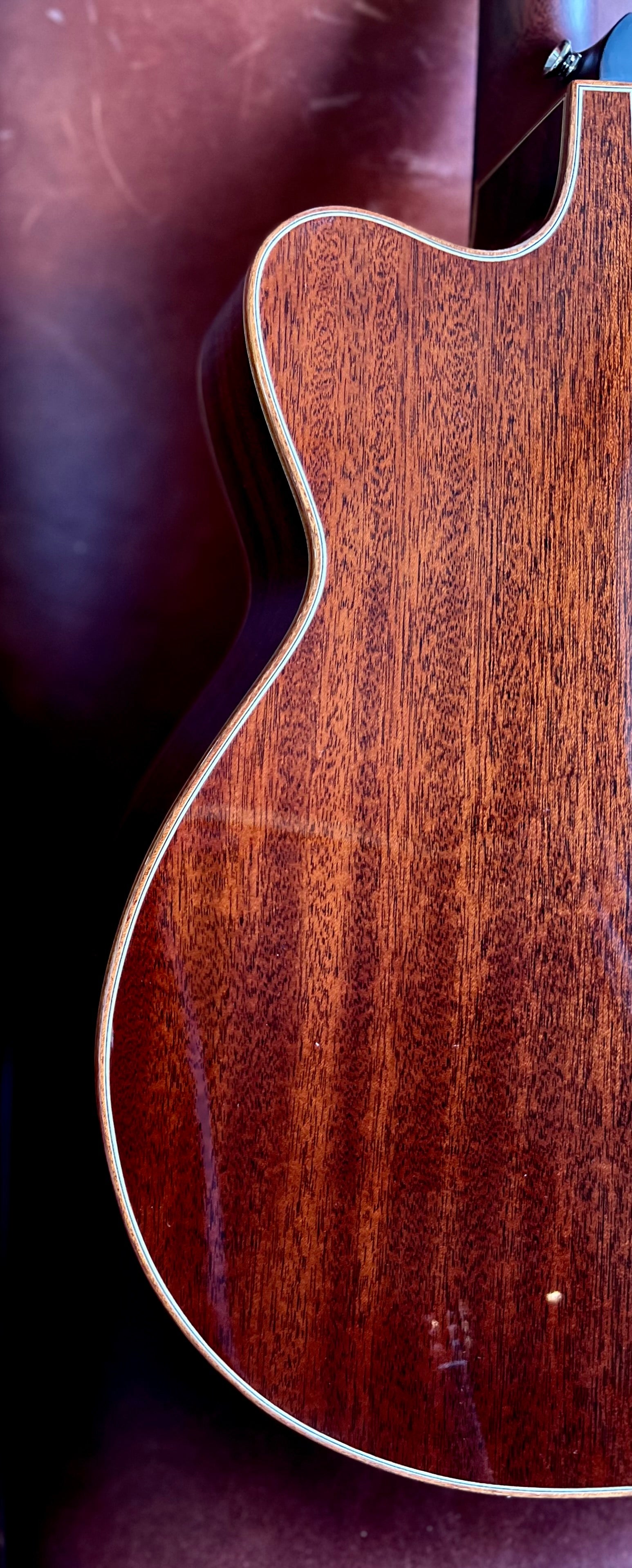 Auden Austin Mahogany Cutaway, Electro Acoustic Guitar for sale at Richards Guitars.