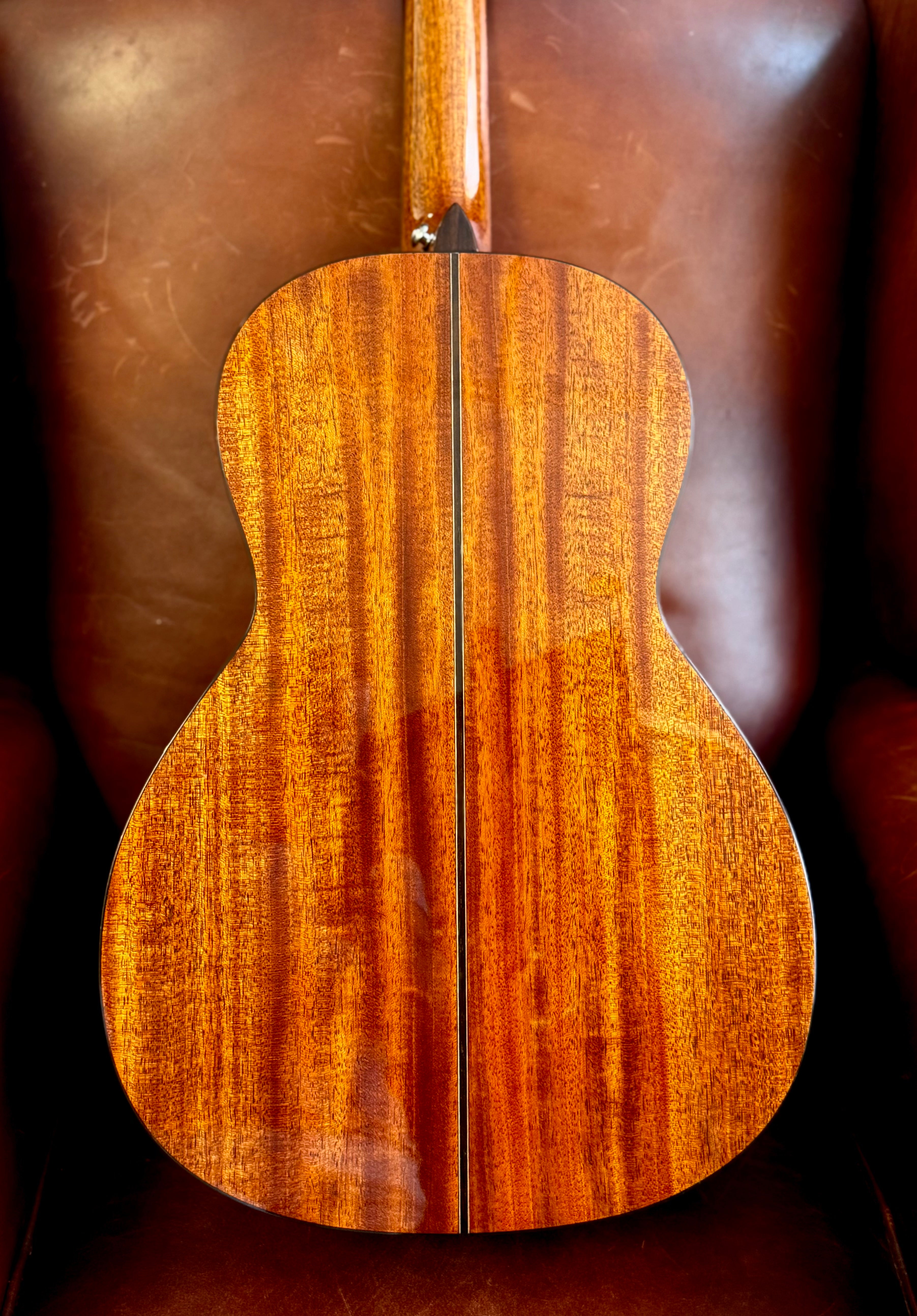 Vintage V1850 Performer Series Acoustic Parlour Guitar ~ Natural Gloss