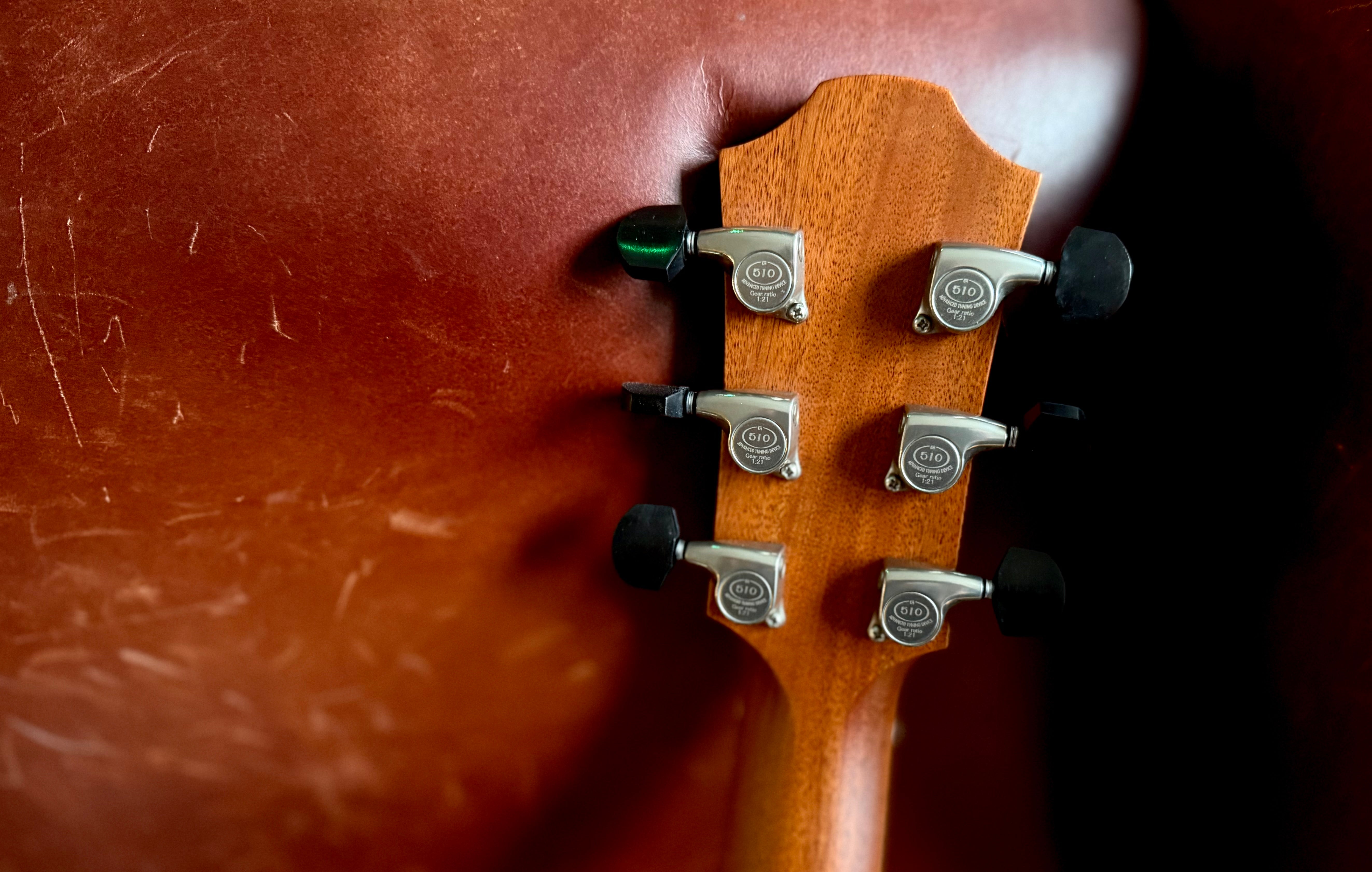 Furch Yellow Deluxe Gc-SR, Acoustic Guitar (With Option Of Original G23CR  Inlays - A Worldwde No Cost Exclusive)  (2025 CNR Active Upgrade Model)