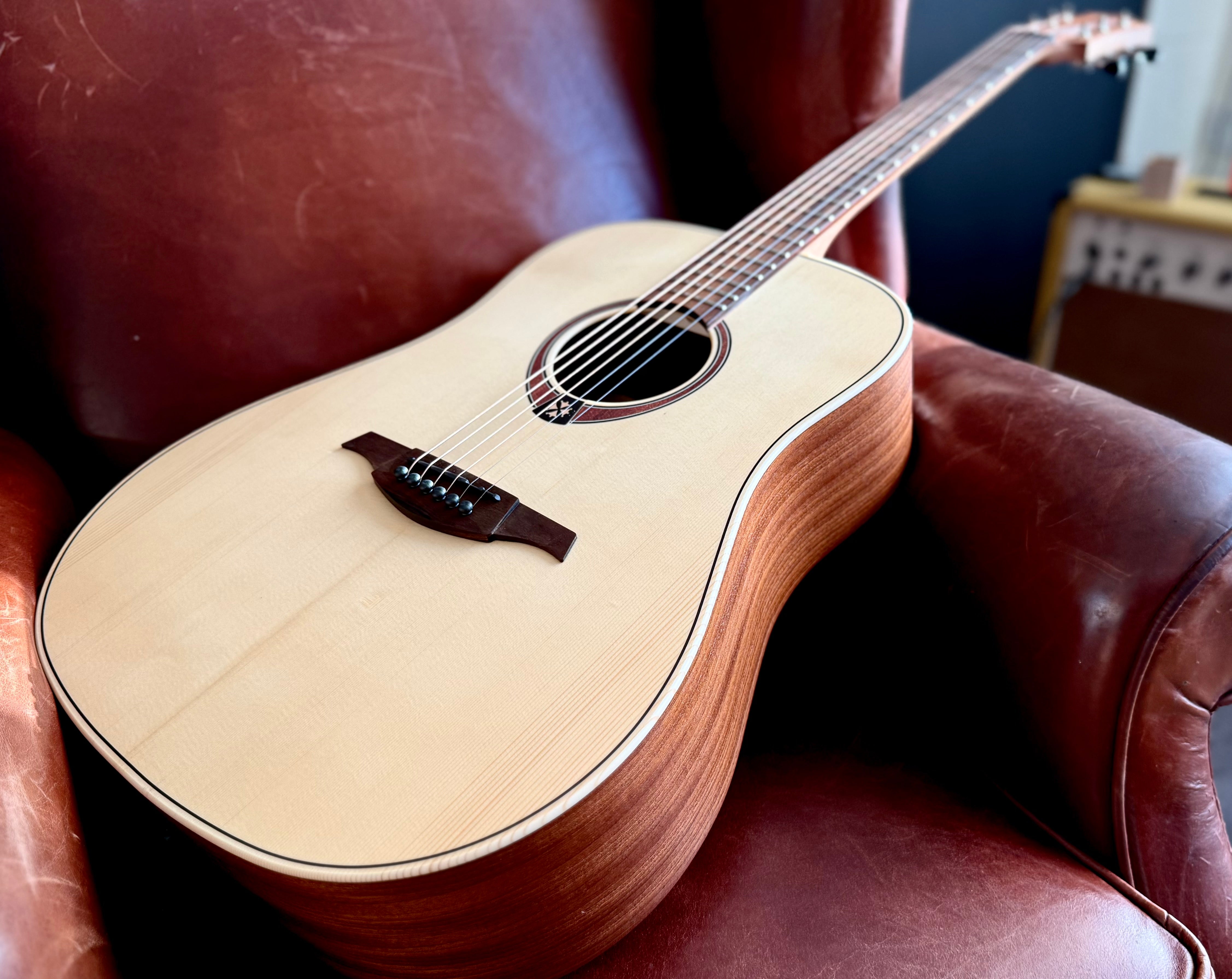 LAG T70D Dreadnought Top Personal Acoustic Recommendation, Acoustic Guitar for sale at Richards Guitars.