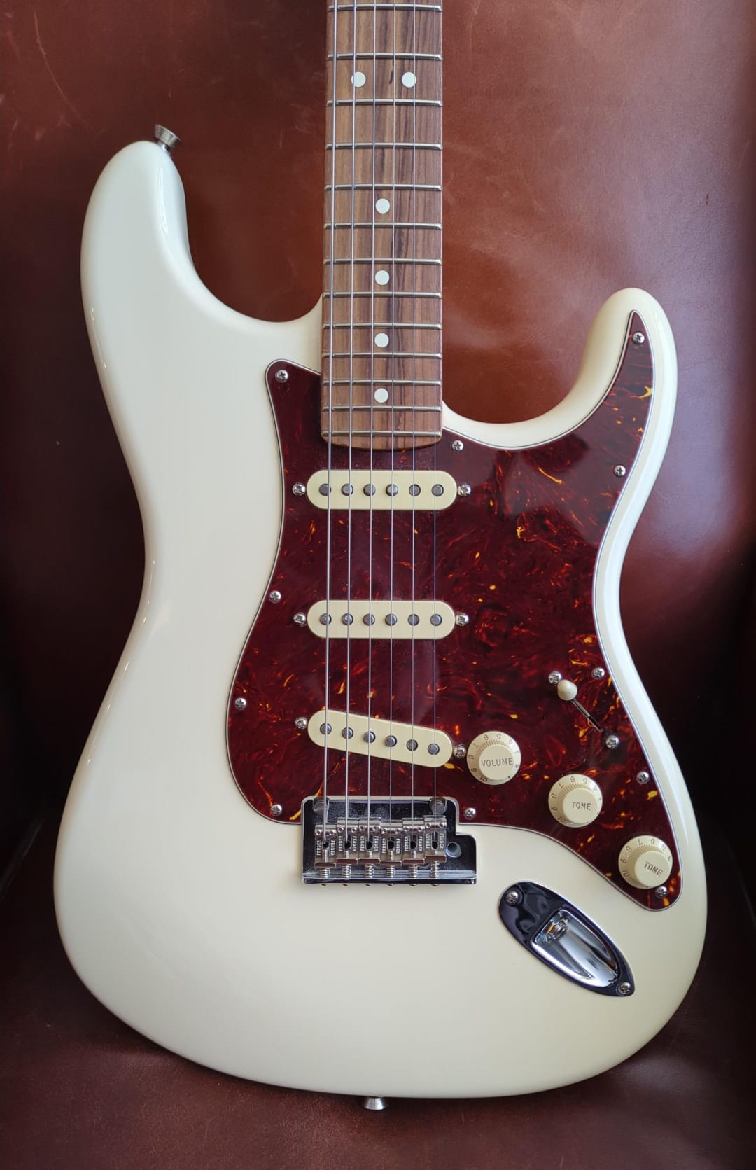 Fender American Professional II Stratocaster - Olympic White (Used)