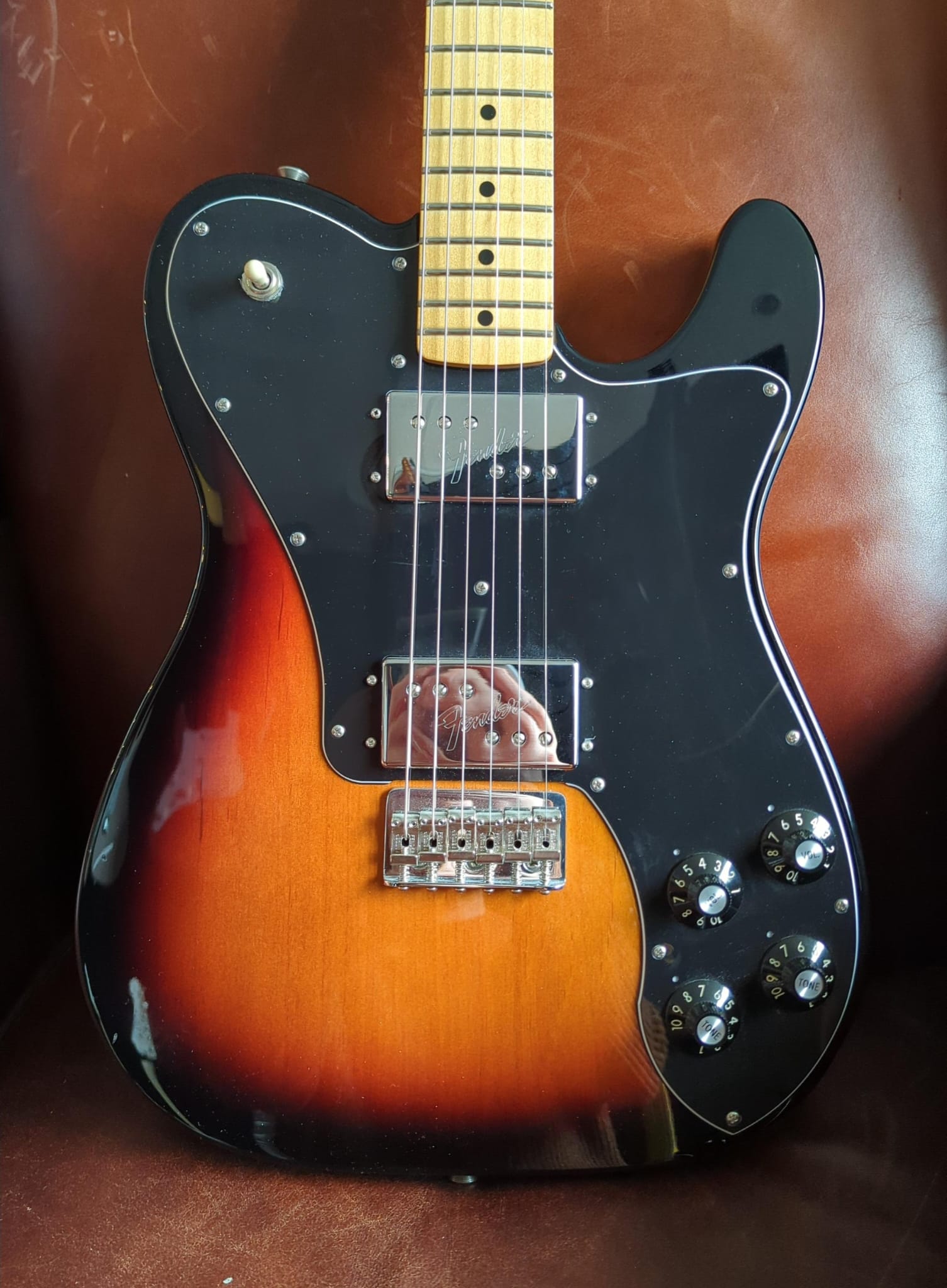 Fender Vintera Telecaster Deluxe - 3 Colour Sunburst [used] Fender