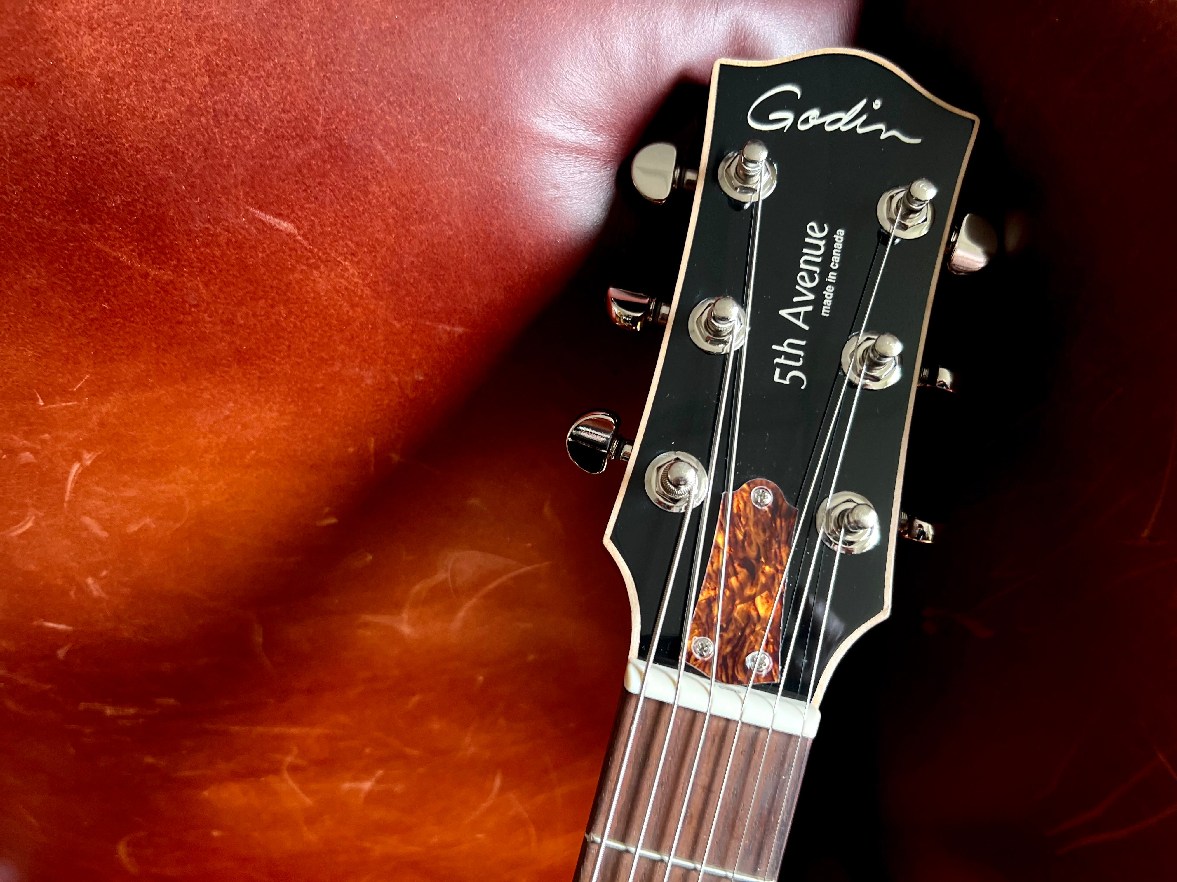 GODIN 5th Avenue Kingpin P90 Cognac Burst, Electric Guitar for sale at Richards Guitars.