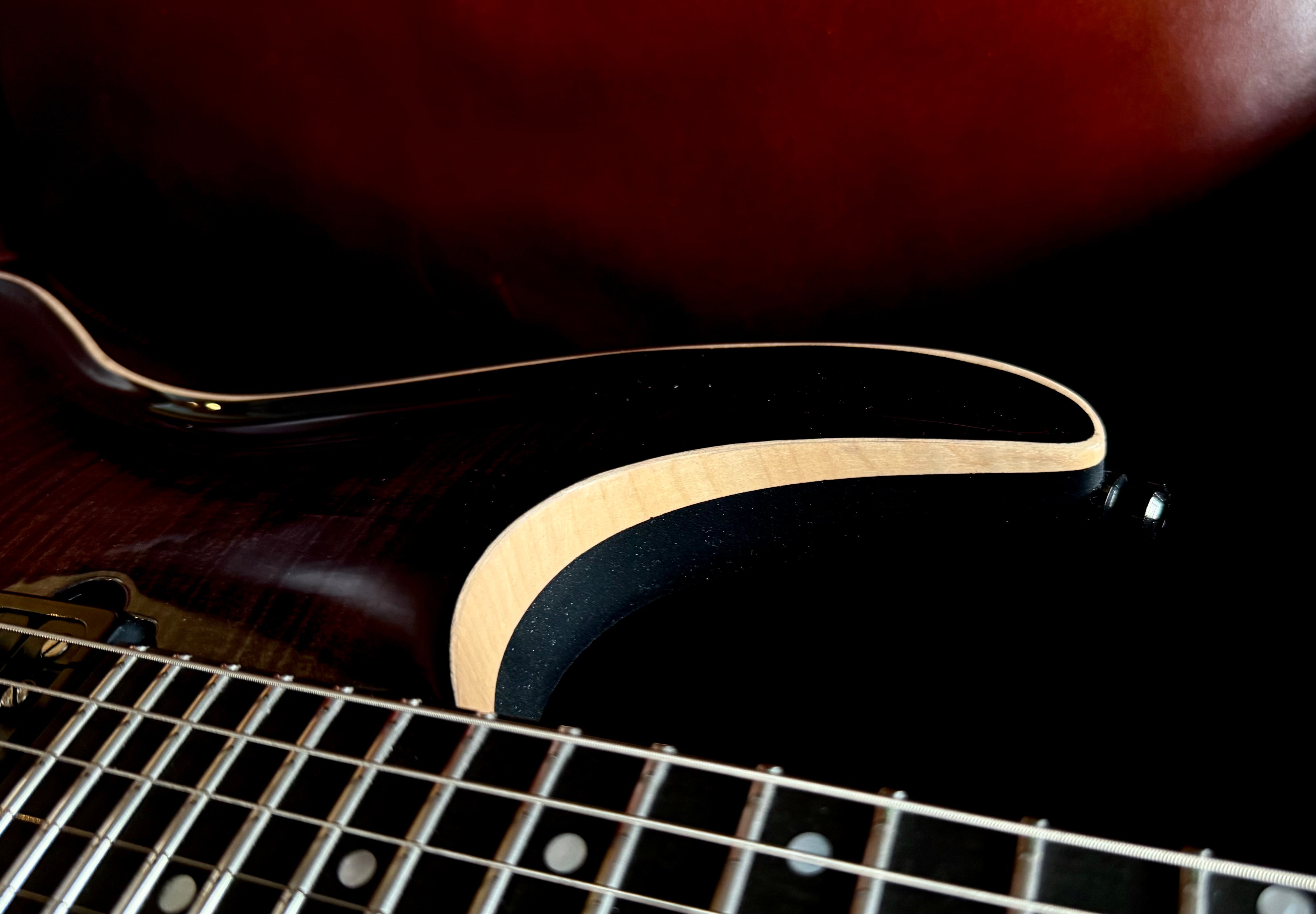 Valenti Nebula Dark Night Custom : Hand Made In Italy Richards Guitars Of Stratford Upon Avon