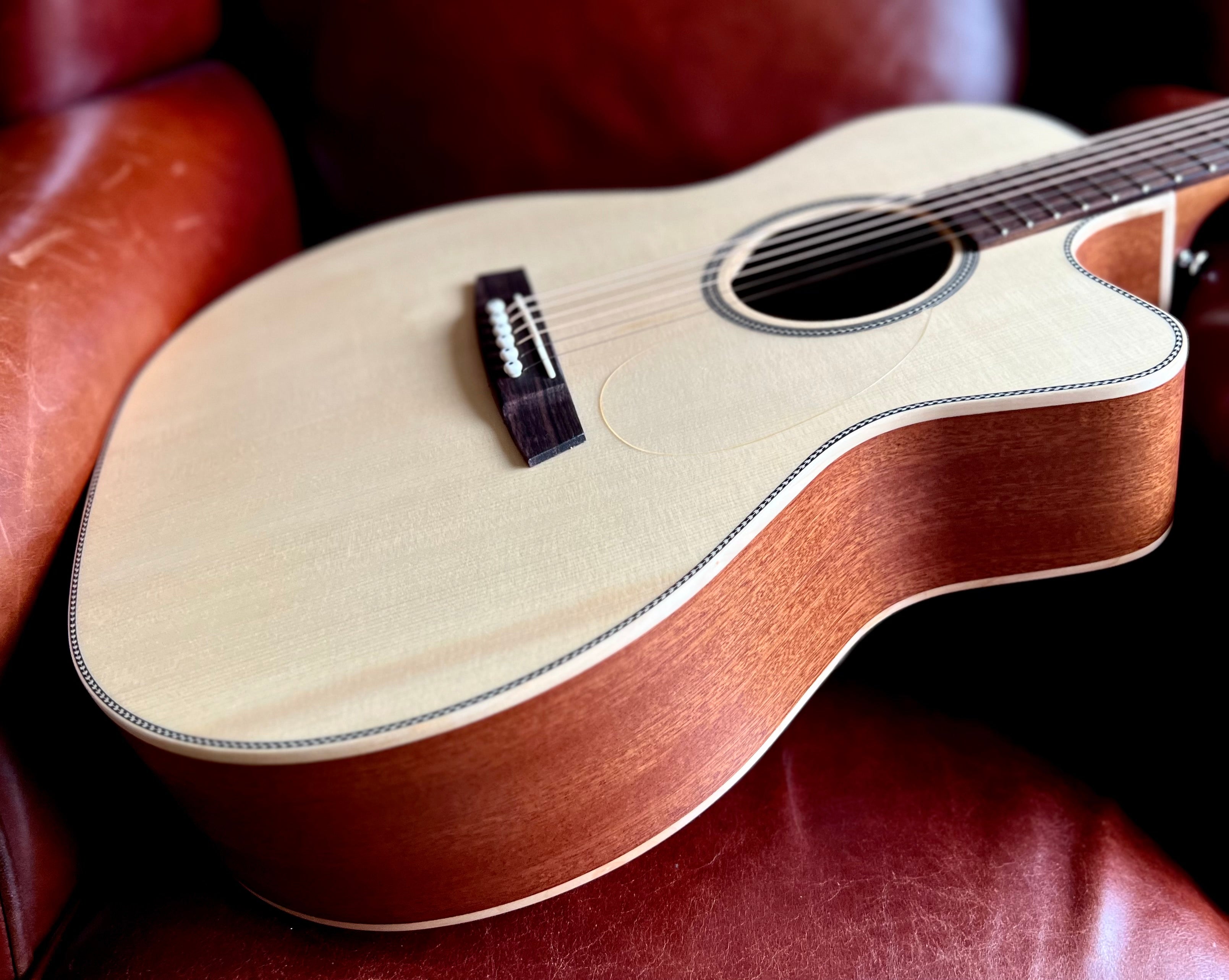 Kremona M25 Cutaway Acoustic Guitar, Acoustic Guitar for sale at Richards Guitars.