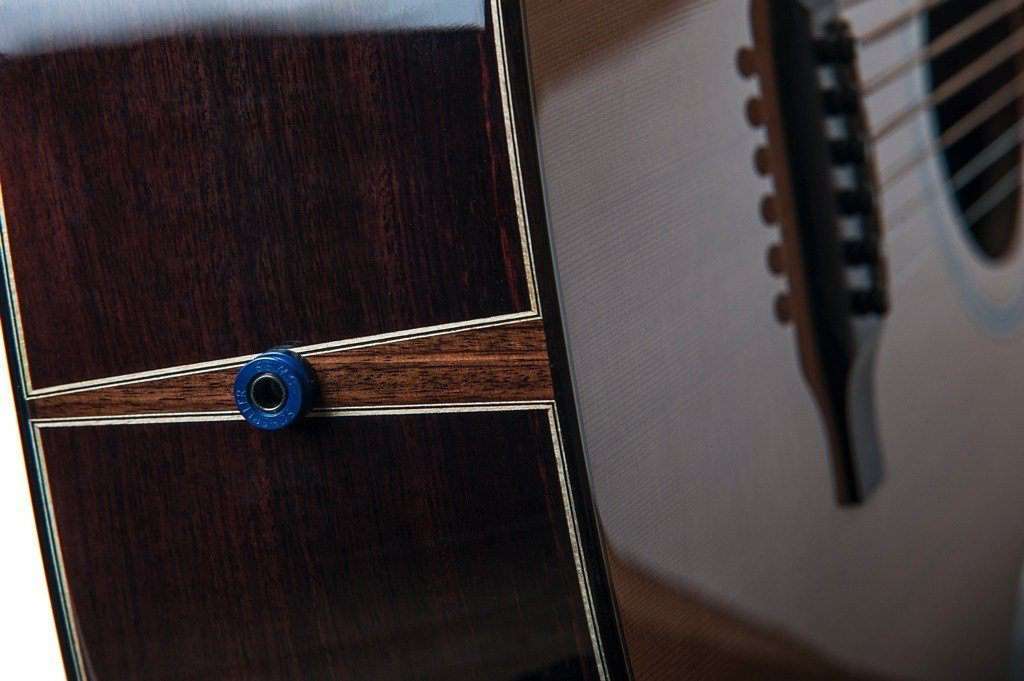 Auden Edgar Baritone Cedar Fullbody, Electro Acoustic Guitar for sale at Richards Guitars.