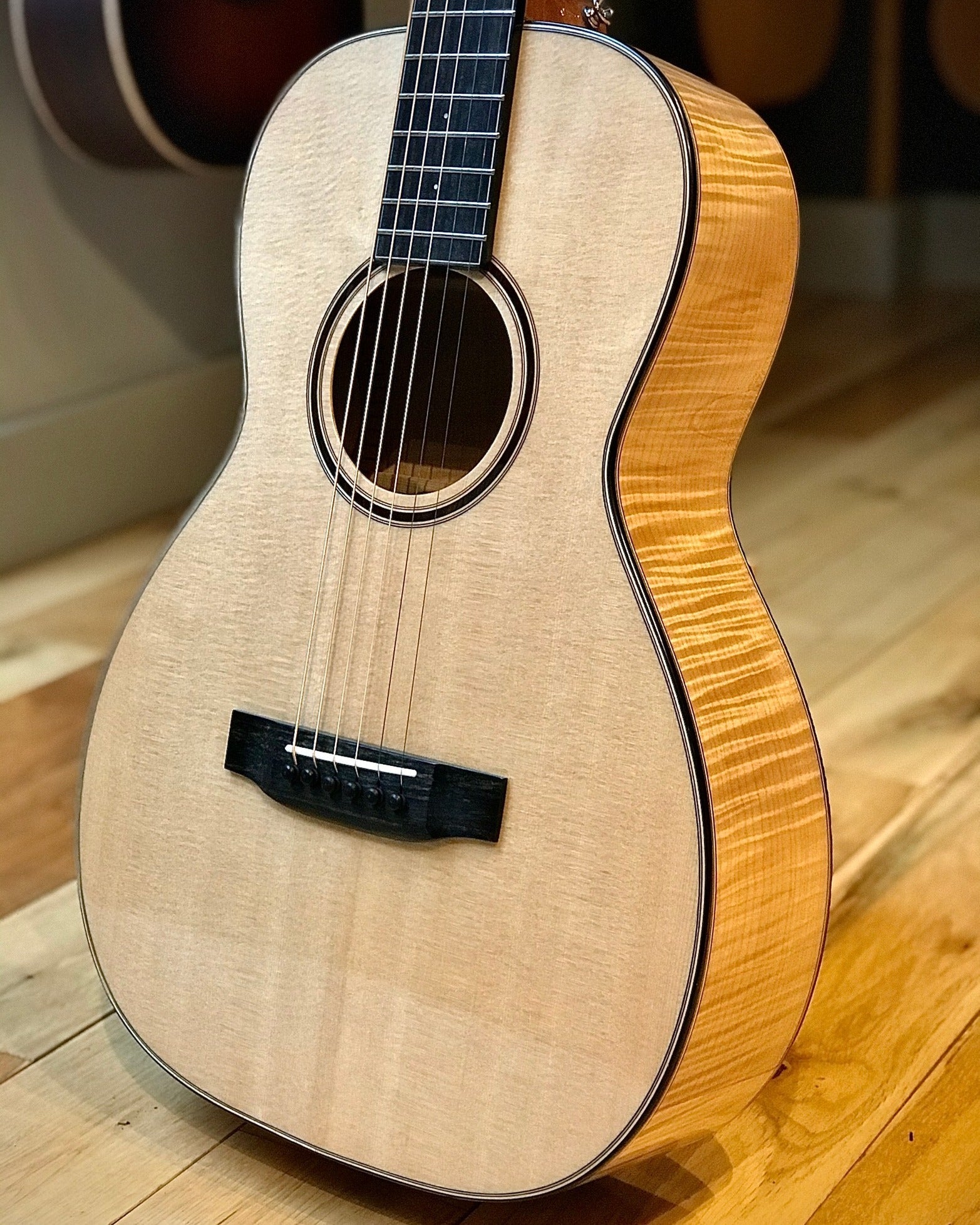 Auden Emily Rose Maple Series Full Body Electro Acoustic Guitar, Electro Acoustic Guitar for sale at Richards Guitars.