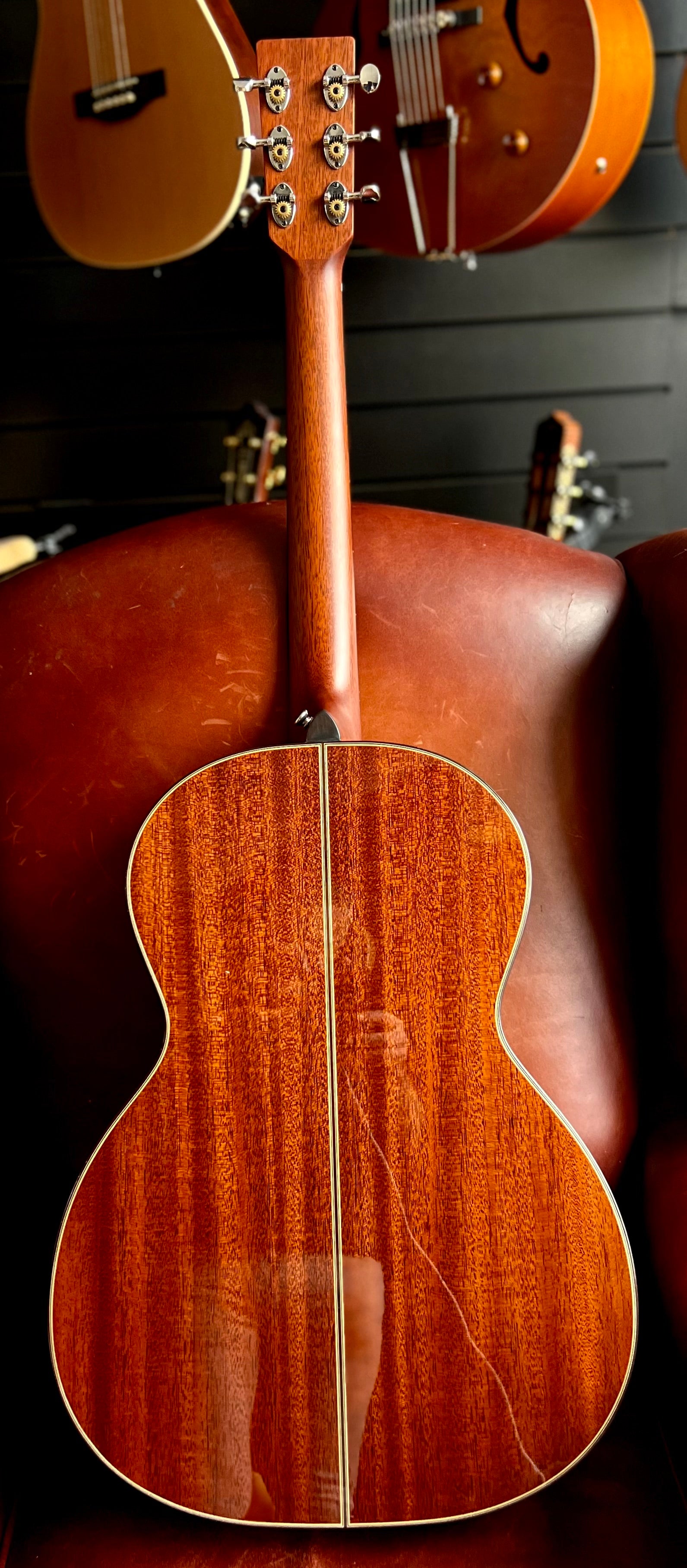 AUDEN MAHOGANY SERIES – CHESTER FULL BODY MAHOGANY TOP - 45MM NUT