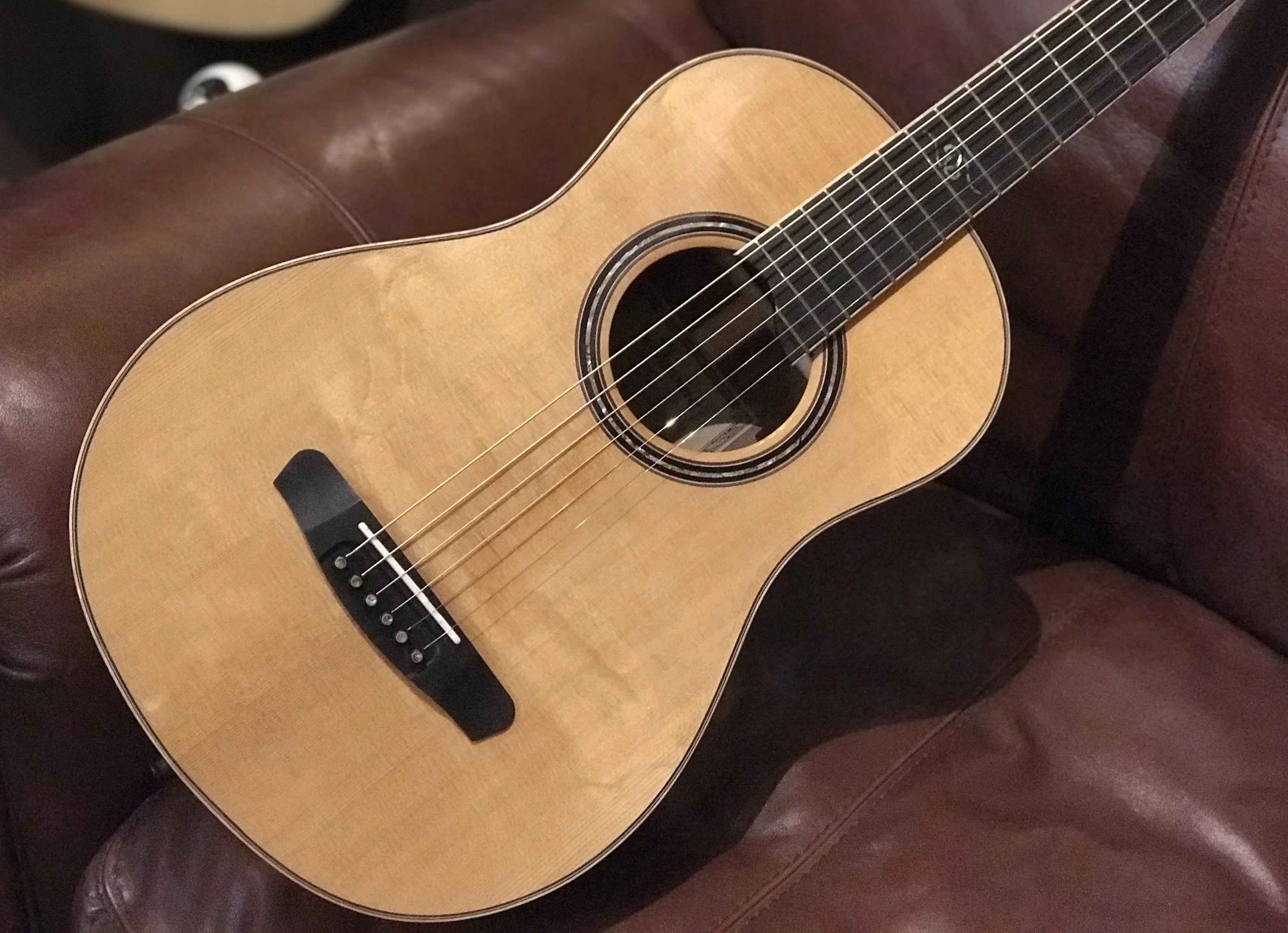 Dowina Granadillo DS BV Thermo Cured, Acoustic Guitar for sale at Richards Guitars.