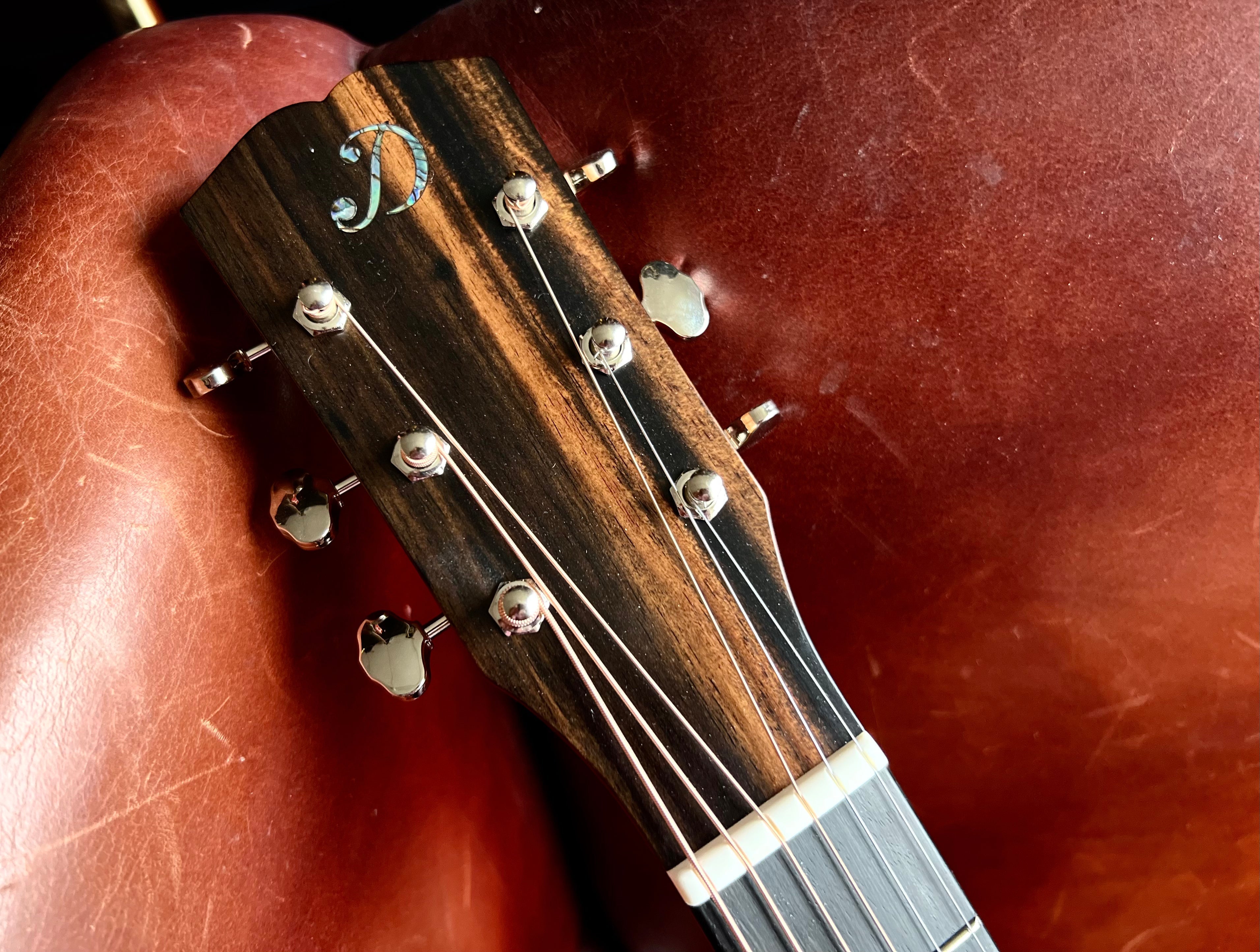 Dowina Mahogany OMG Deluxe-TSWS OM Body Acoustic Guitar, Acoustic Guitar for sale at Richards Guitars.