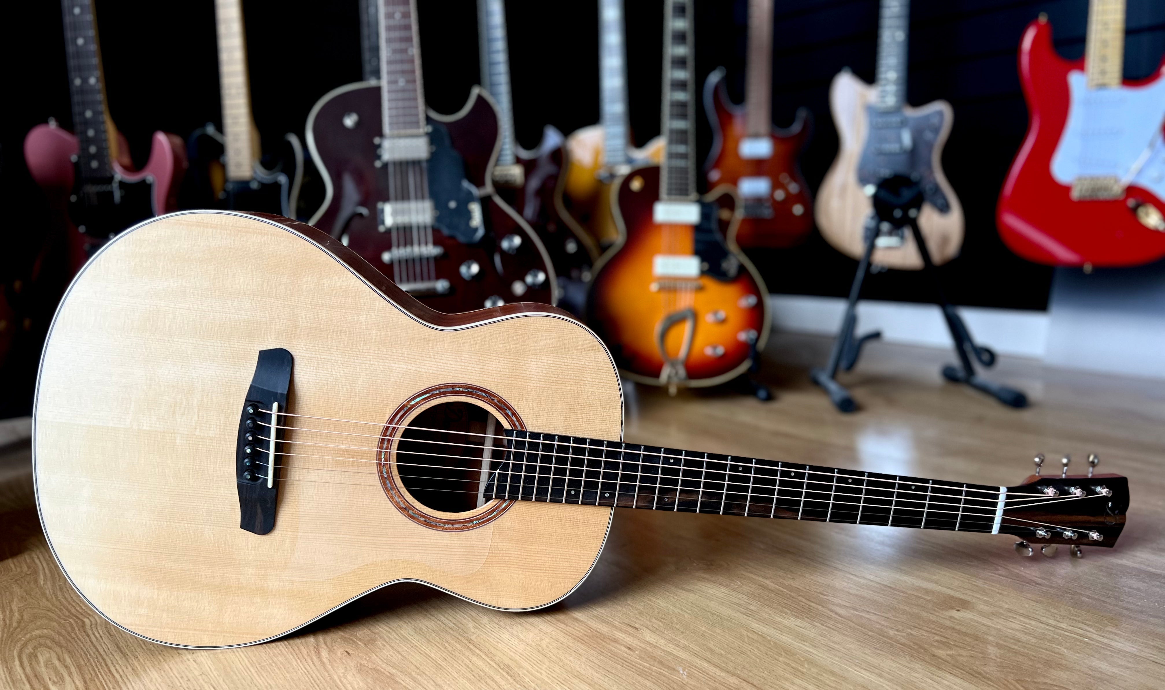 Dowina Mahogany OMG Deluxe-TSWS OM Body Acoustic Guitar, Acoustic Guitar for sale at Richards Guitars.