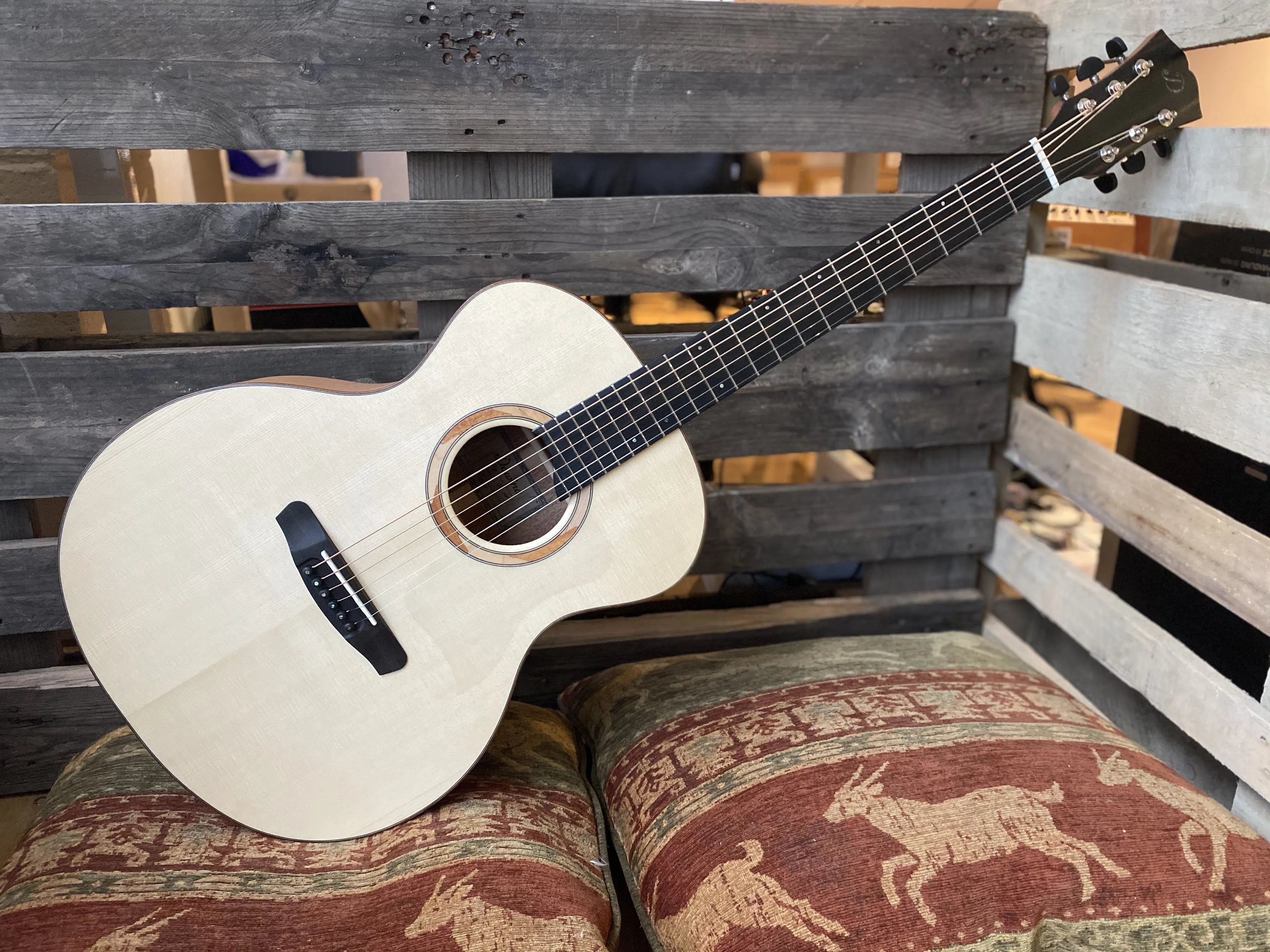 Dowina Mahogany (Pomona) GA-S, Acoustic Guitar for sale at Richards Guitars.