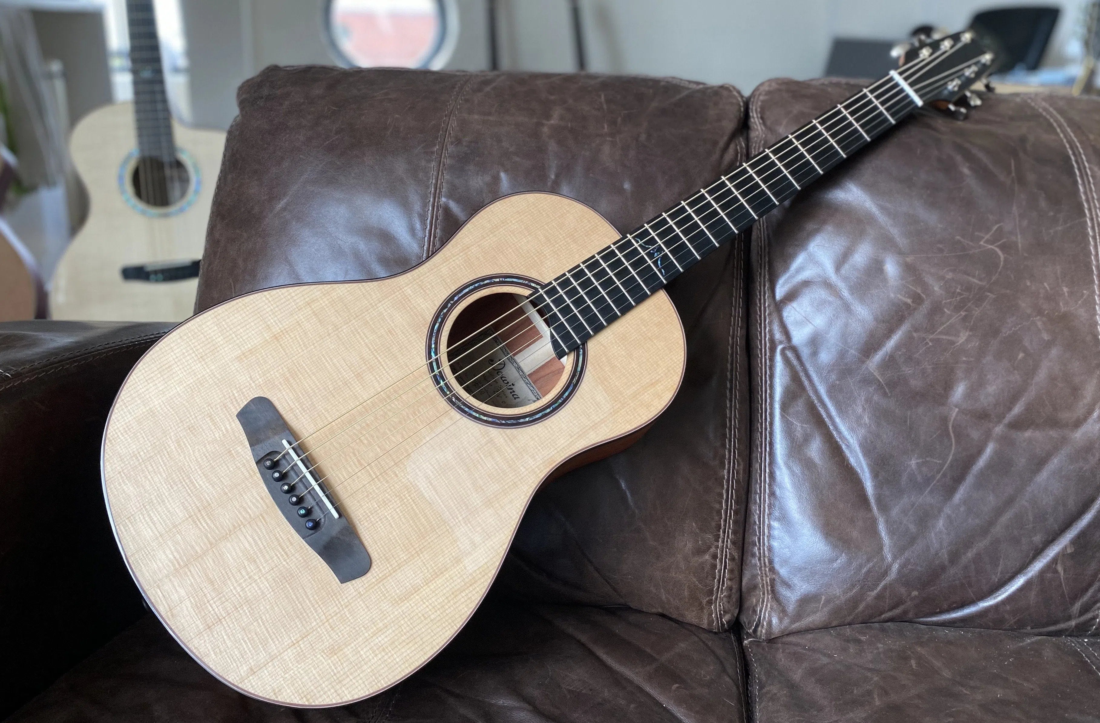 Dowina Merlot BV Spruce / Macacauba Parlor Guitar, Acoustic Guitar for sale at Richards Guitars.