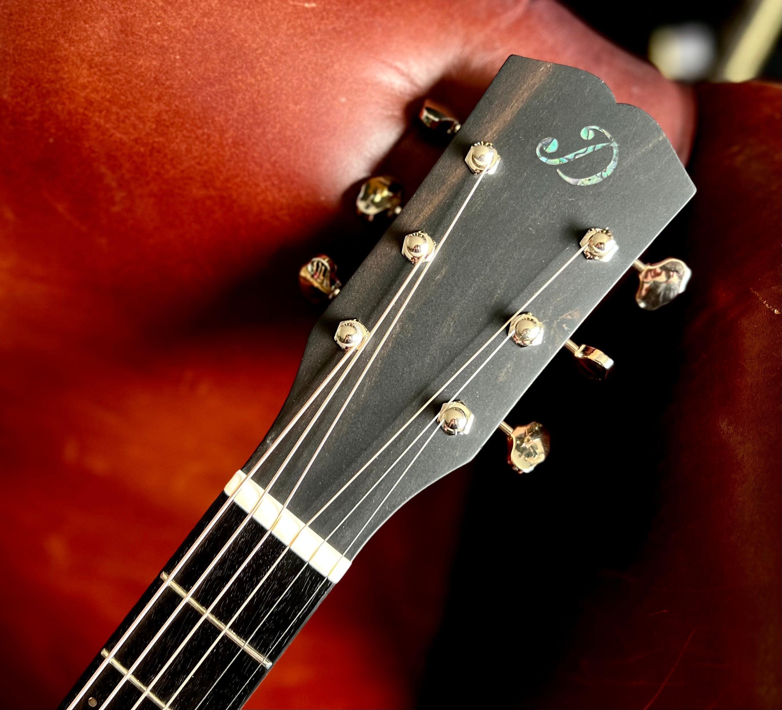 Dowina Rosewood OMG Spruce. OM Body Acoustic Guitar, Acoustic Guitar for sale at Richards Guitars.