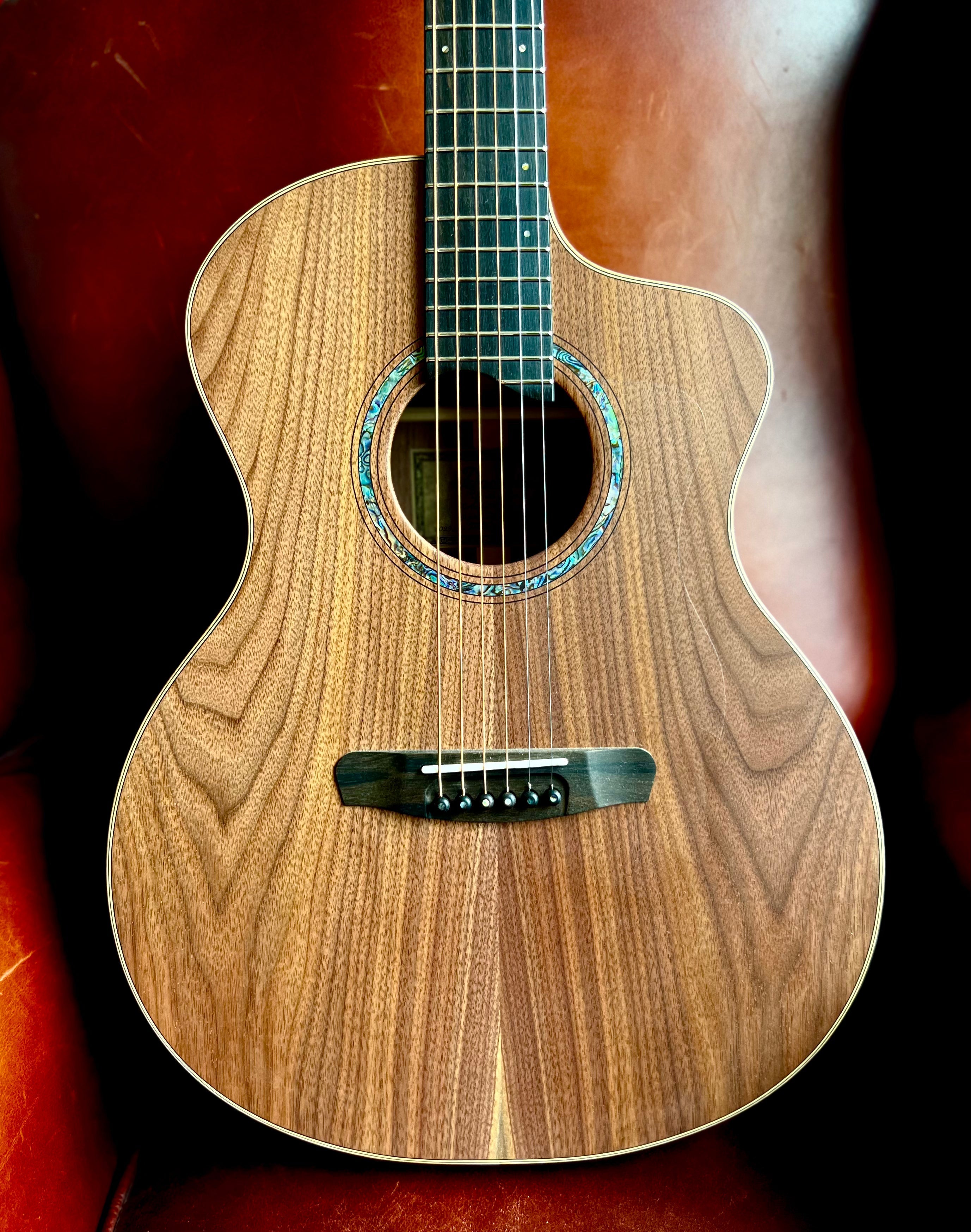 Dowina Walnut Tribute GAC, Acoustic Guitar for sale at Richards Guitars.