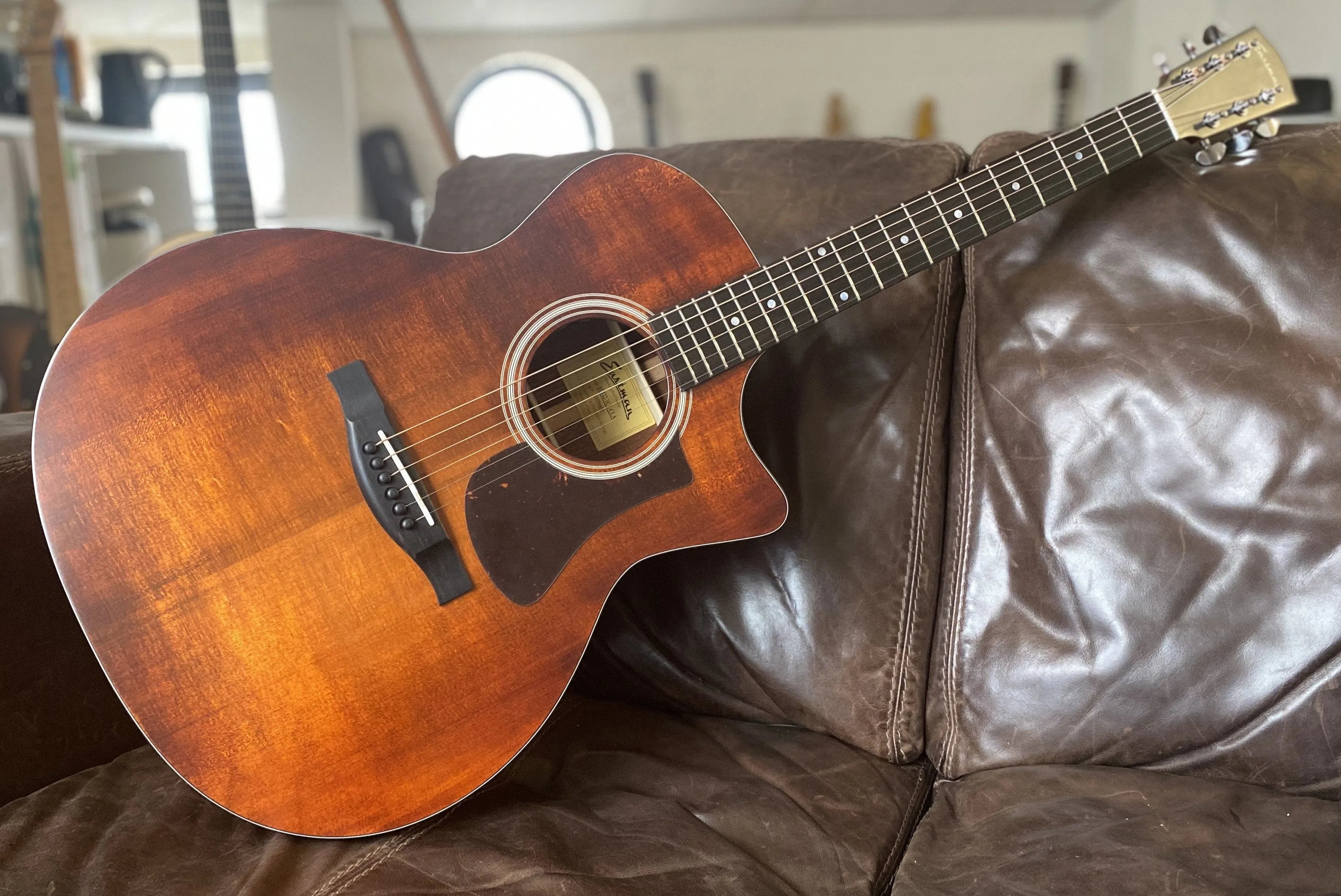 Eastman AC122-1CE Classic Electro Acoustic Guitar, Electro Acoustic Guitar for sale at Richards Guitars.