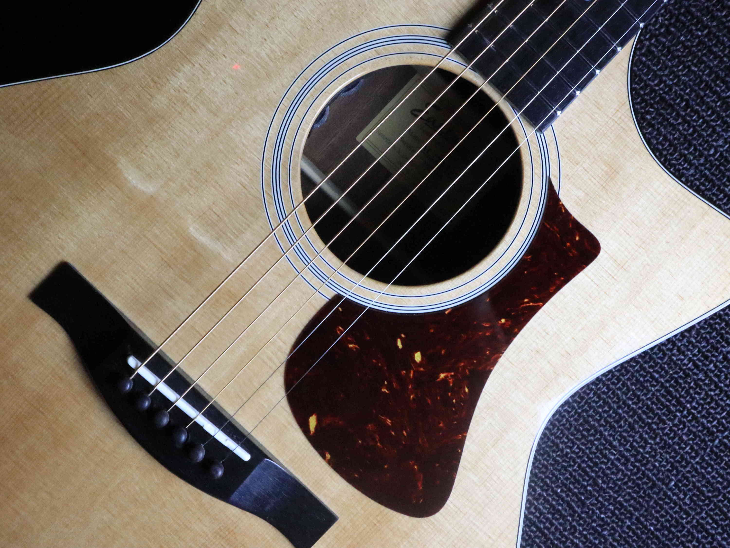 Eastman AC122L-1CE Left Handed Electro Acoustic Guitar, Electro Acoustic Guitar for sale at Richards Guitars.