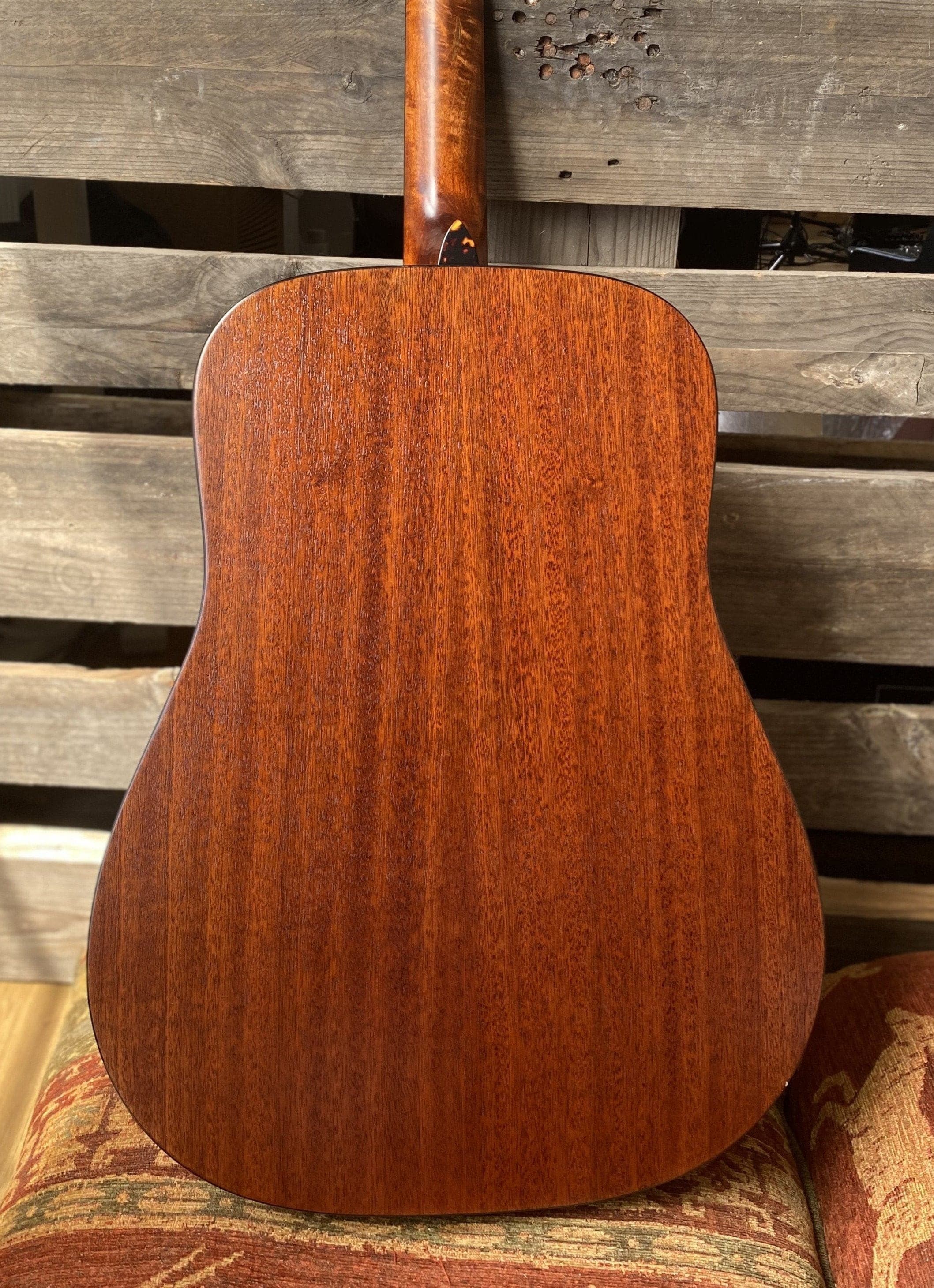 Eastman E1D Classic, Acoustic Guitar for sale at Richards Guitars.