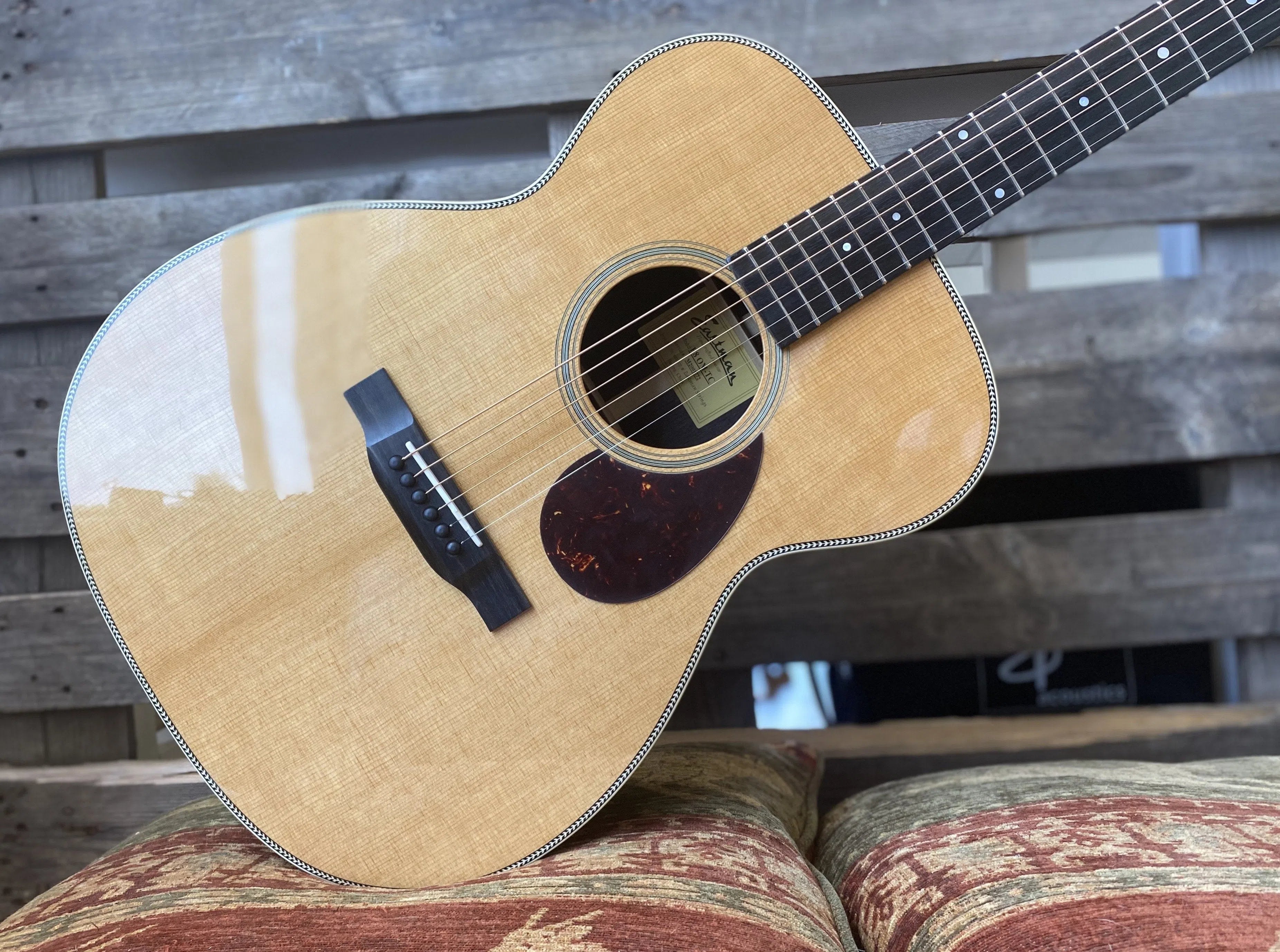 Eastman E8OML TC Left Handed OM, Acoustic Guitar for sale at Richards Guitars.