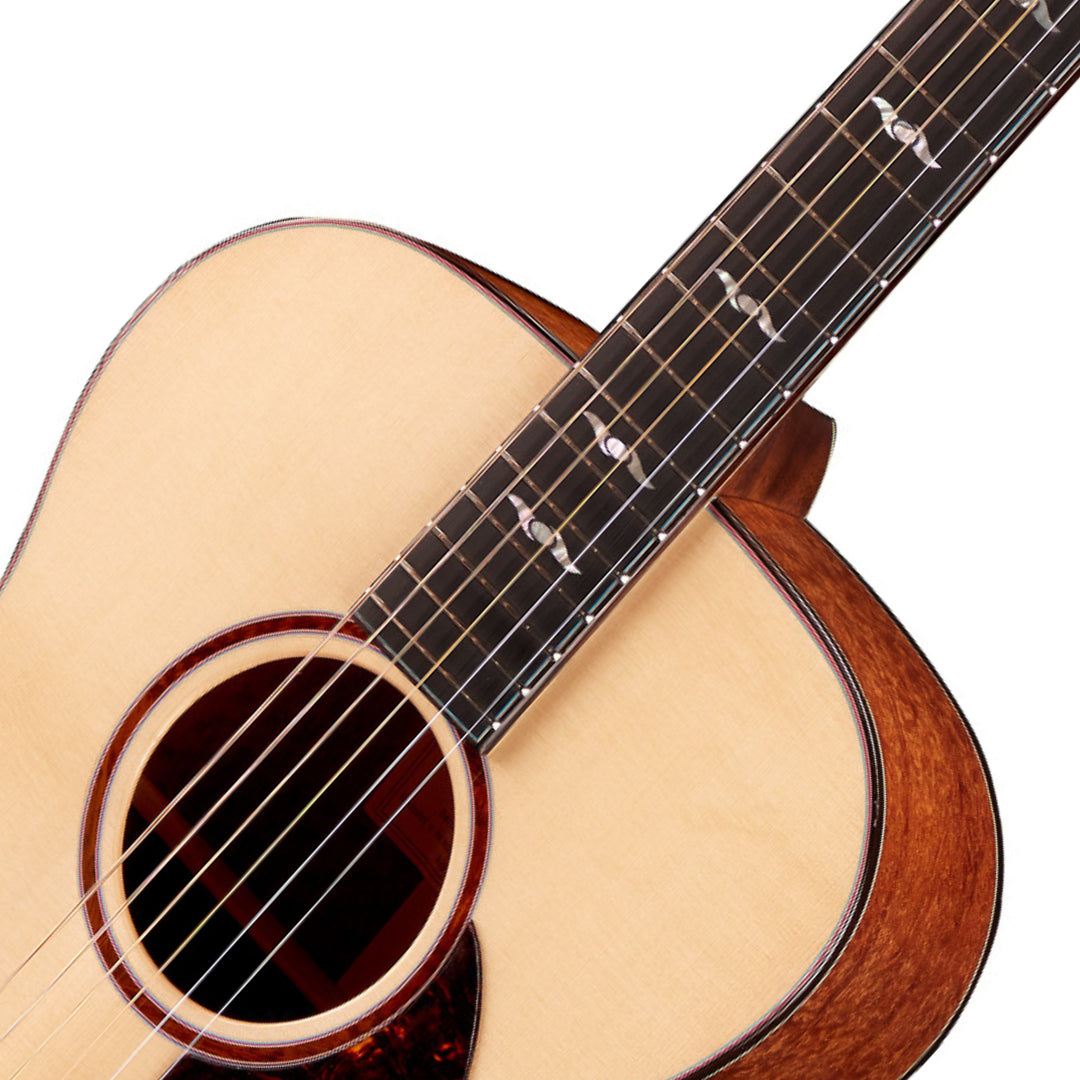 Eastman L-OM-QS, natural, Acoustic Guitar, Acoustic Guitar for sale at Richards Guitars.