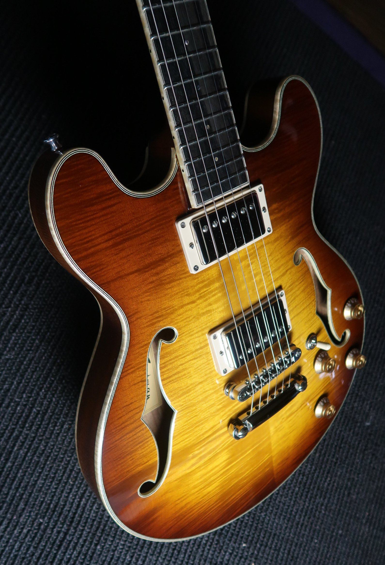 Eastman T184mx GB, Electric Guitar for sale at Richards Guitars.