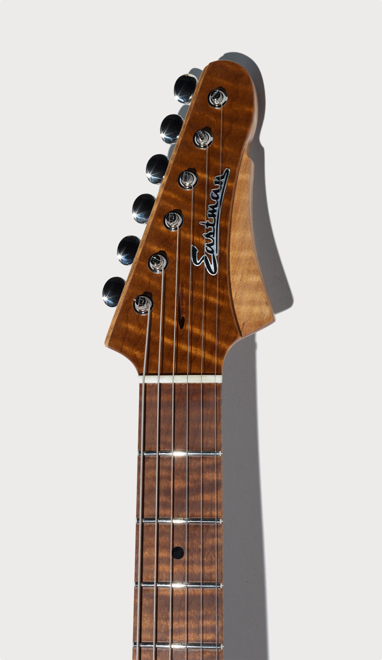 Eastman D'Ambrosio '54 Kingtone, Electric Guitar for sale at Richards Guitars.