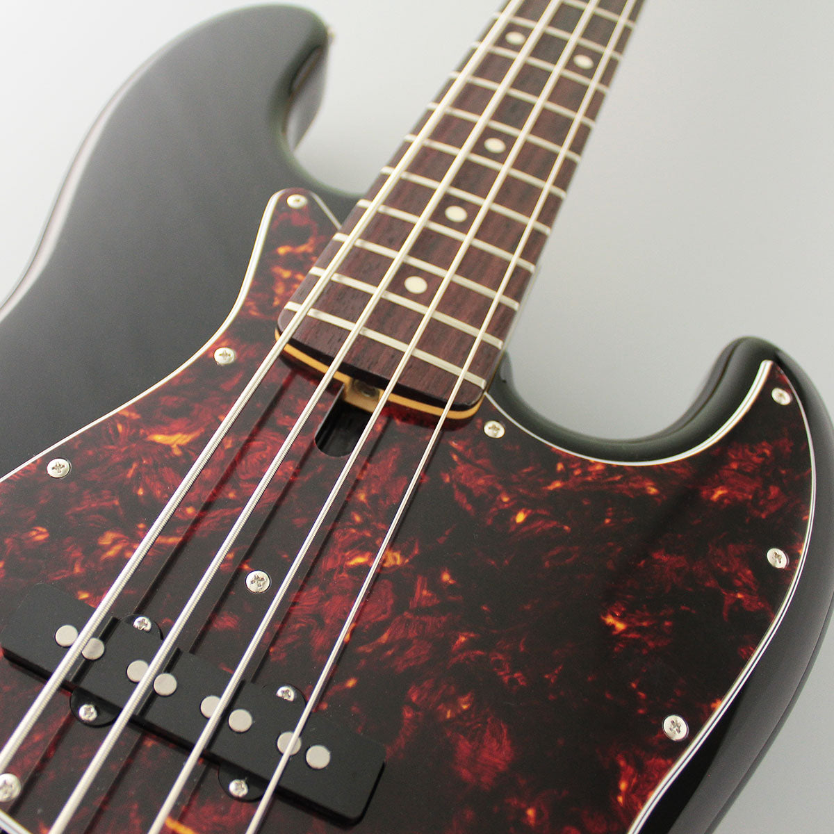 FGN Guitars Neoclassic JB 100R Alder Black, Bass Guitar for sale at Richards Guitars.