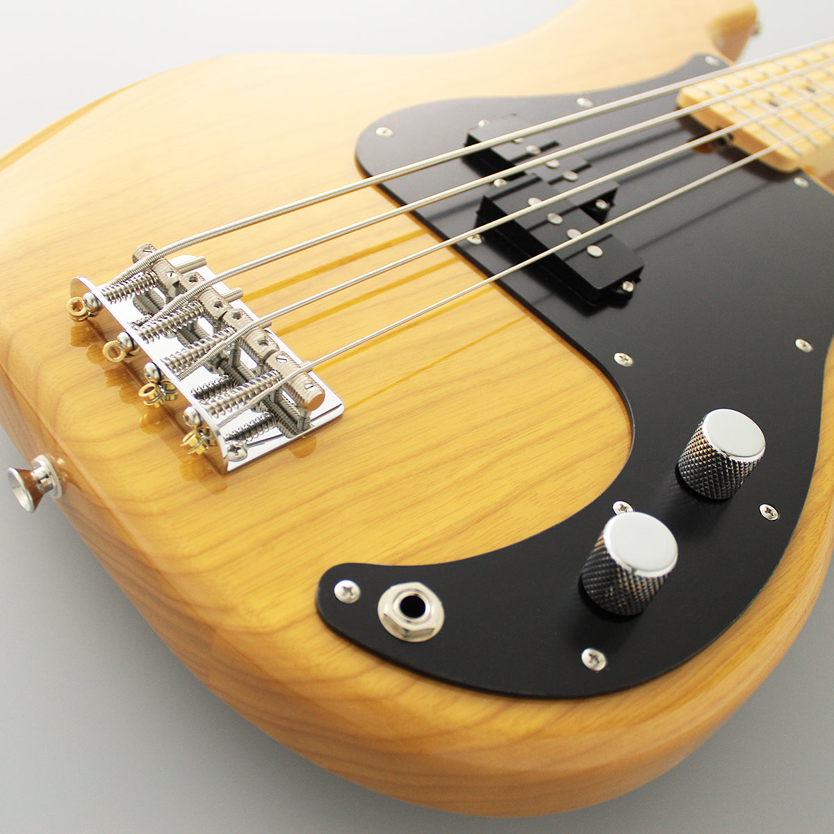 FGN Guitars Neoclassic PB 100M Ash Vintage Natural, Bass Guitar for sale at Richards Guitars.