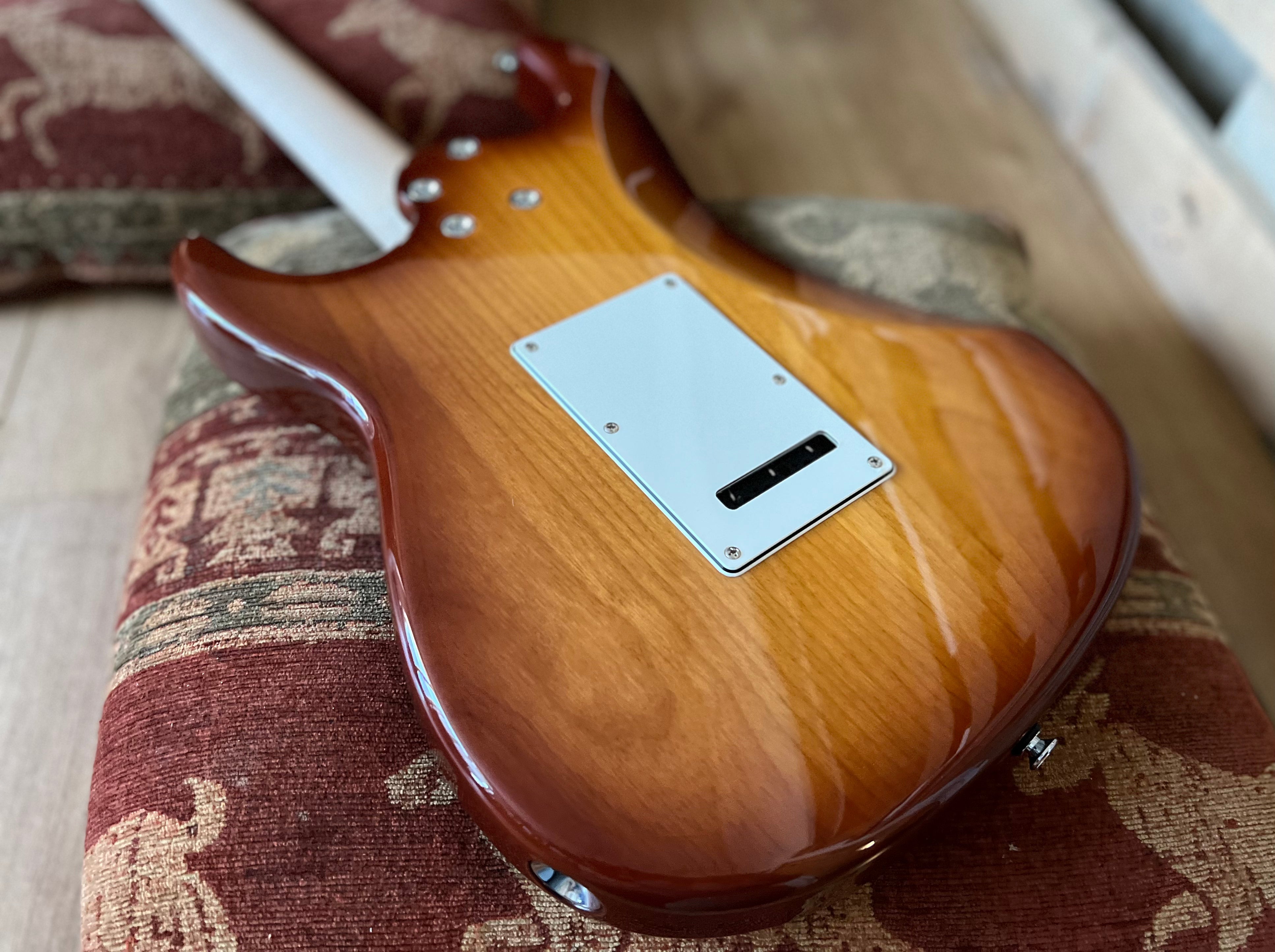 FRET KING CORONA CLASSIC GUITAR - VINTAGE SUNBURST (Includes Our £85 Pro Setup Free), Electric Guitar for sale at Richards Guitars.